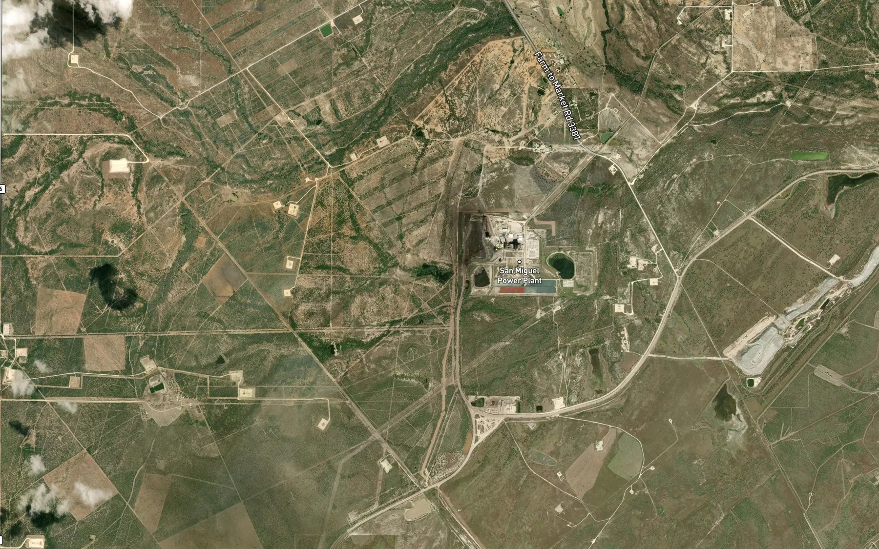 Satellite map of the Peeler Lake