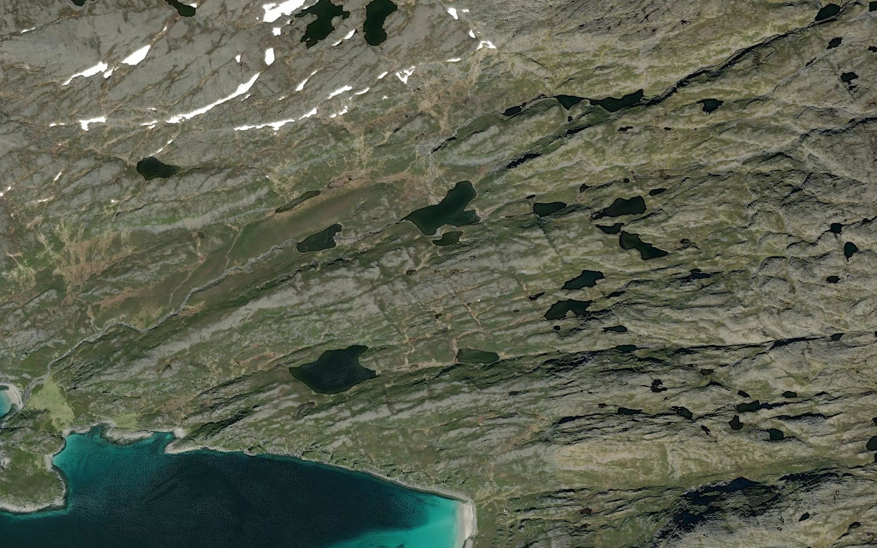 Satellite map of the Njunnusjavrit