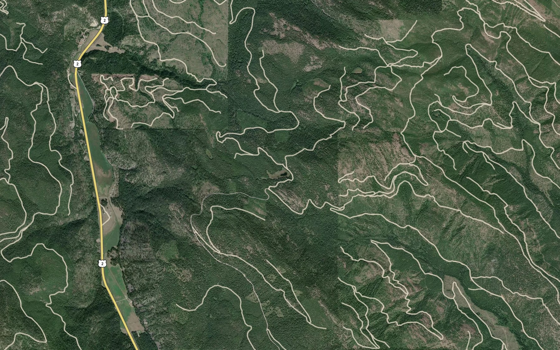 Satellite map of the Tepee Lake