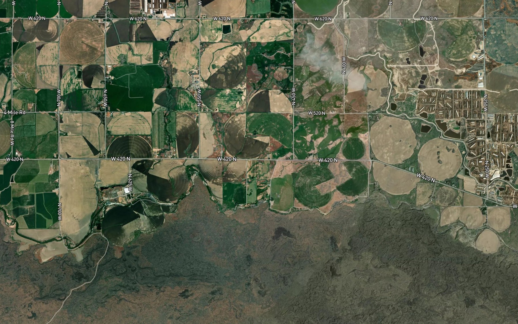 Satellite map of the Lateral H