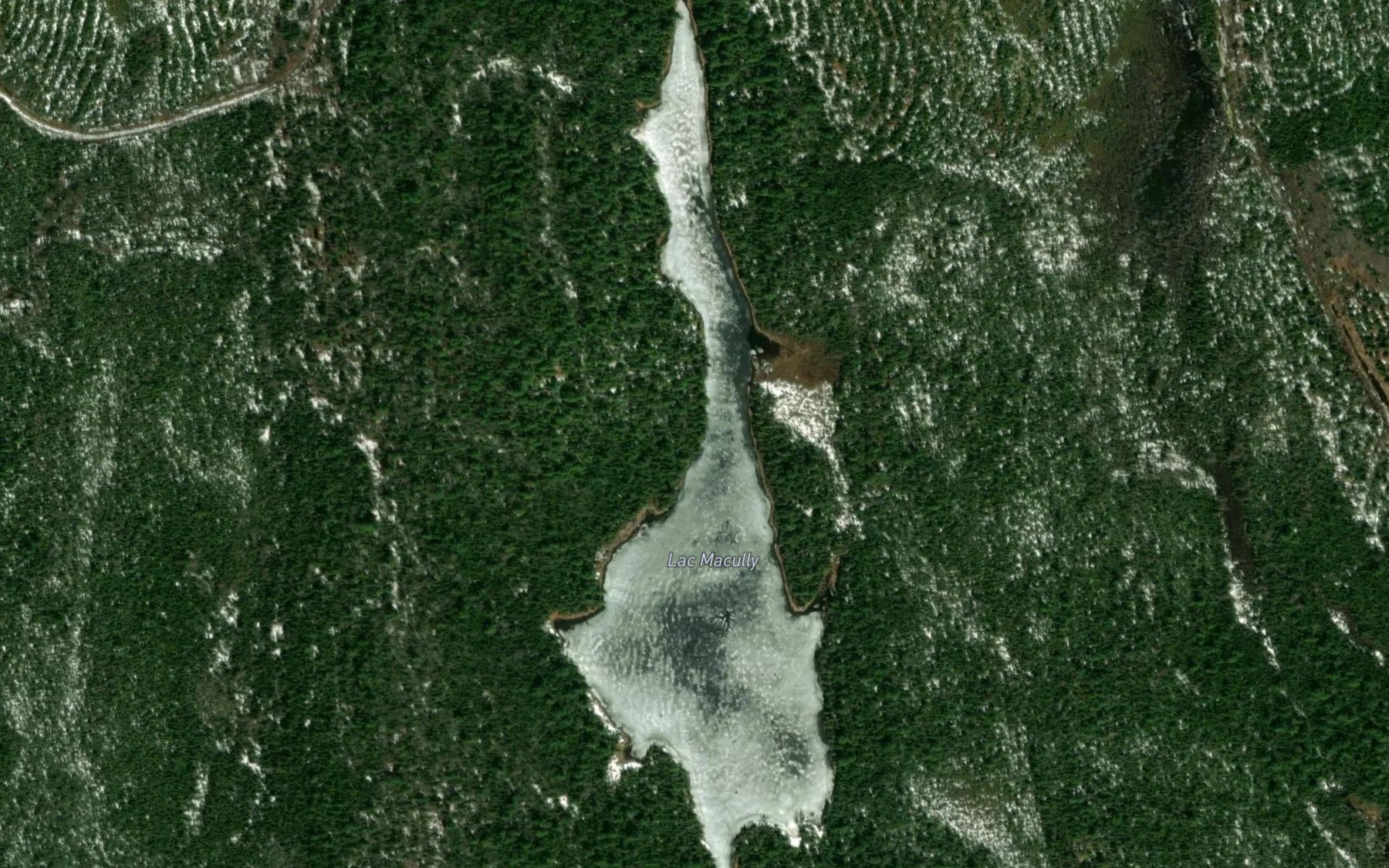 Satellite map of the Lac Macully