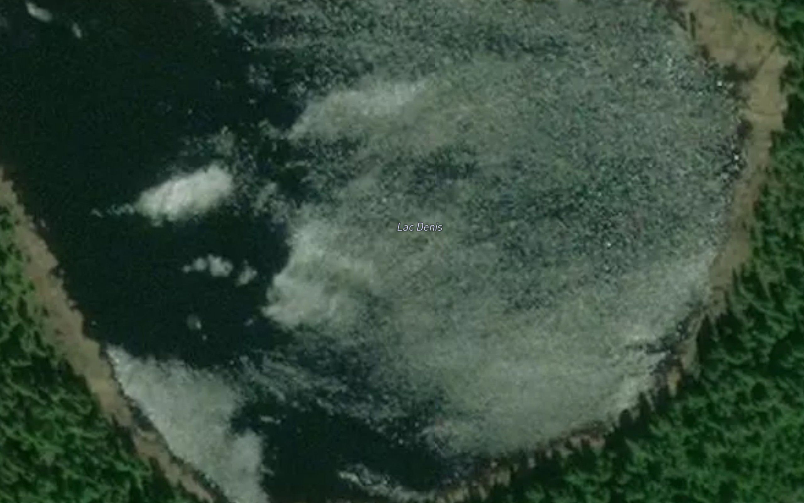 Lac Denis