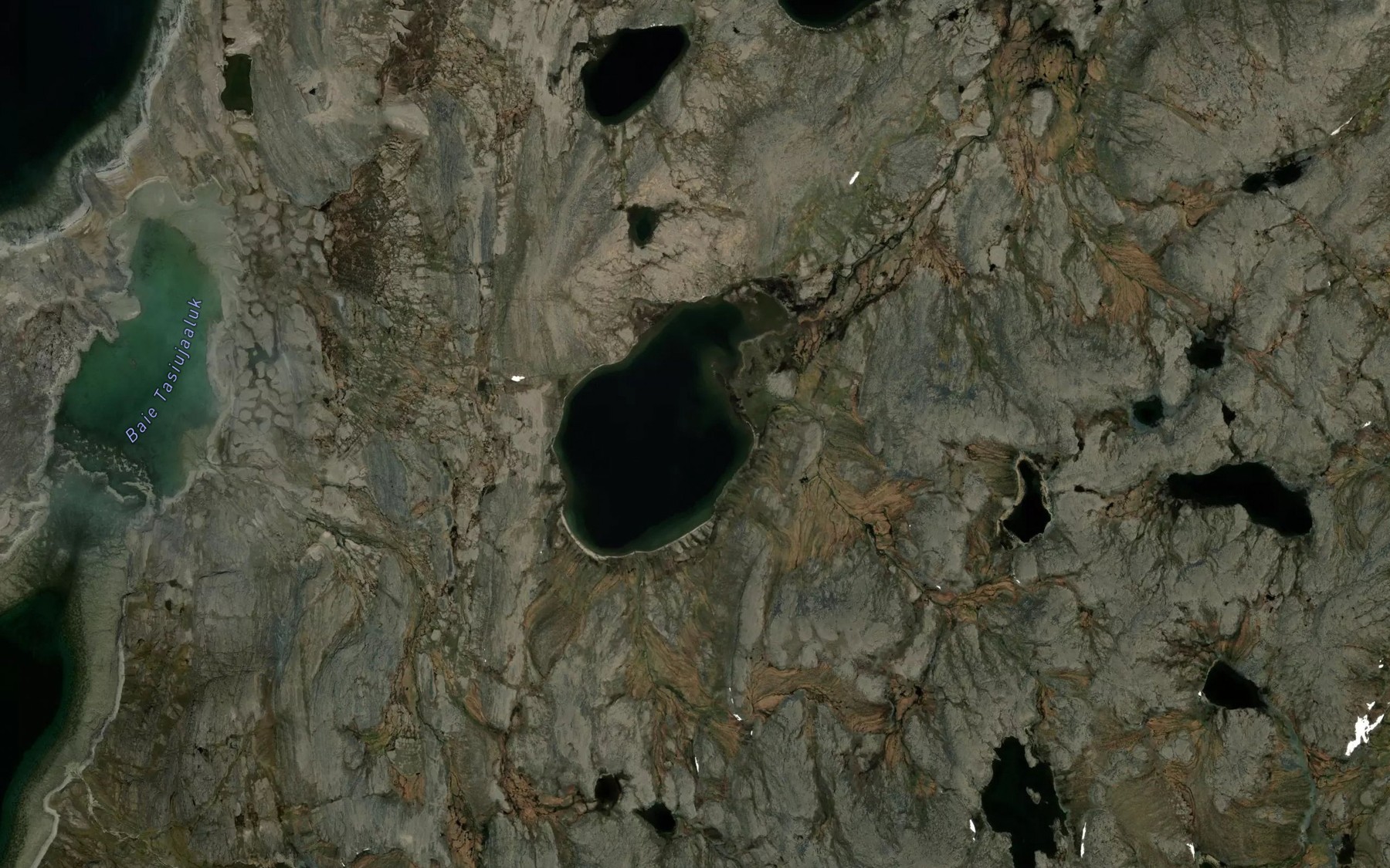 Satellite map of the Lac Tasialukallak