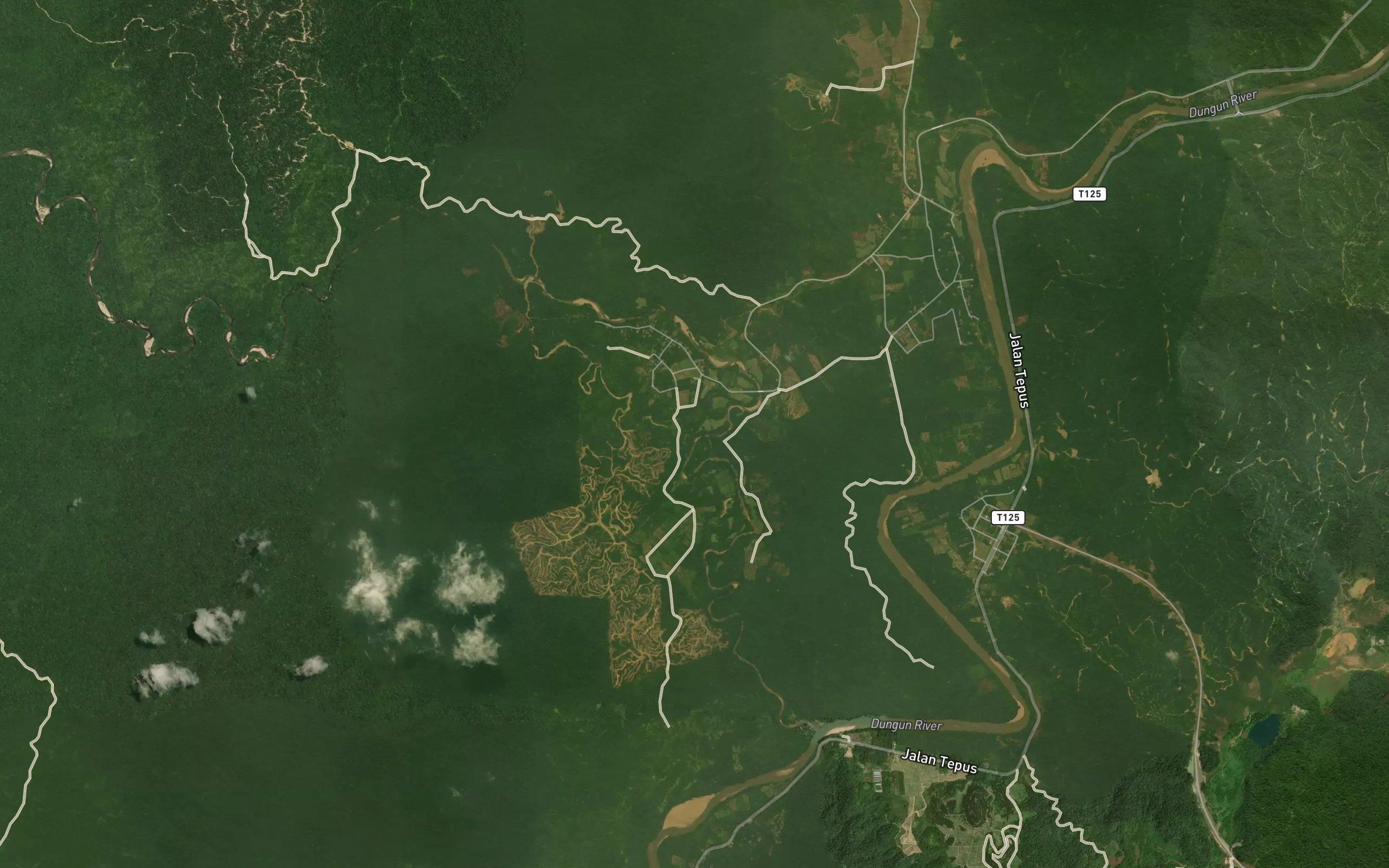 Sungai Tangga