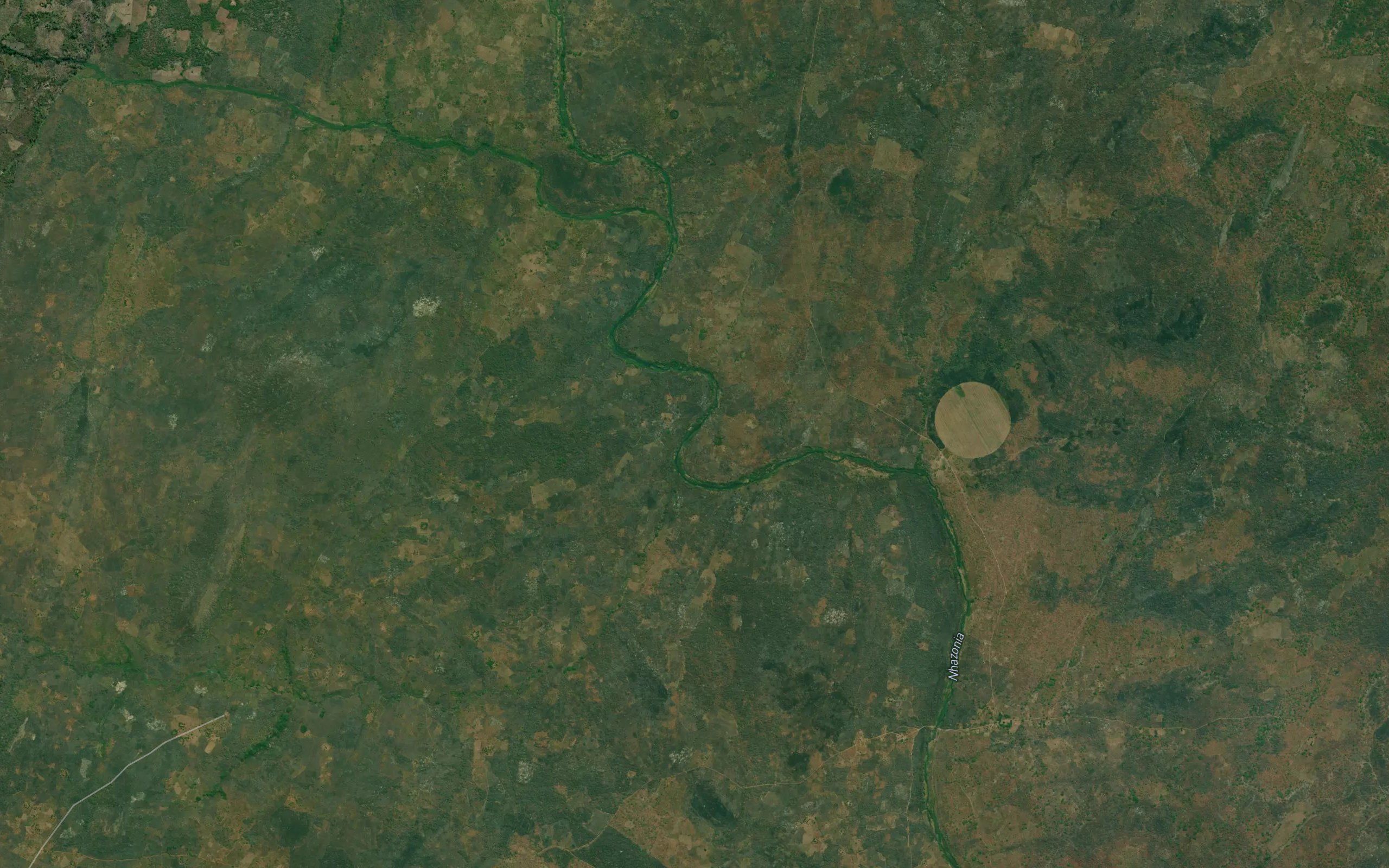 Nhacama