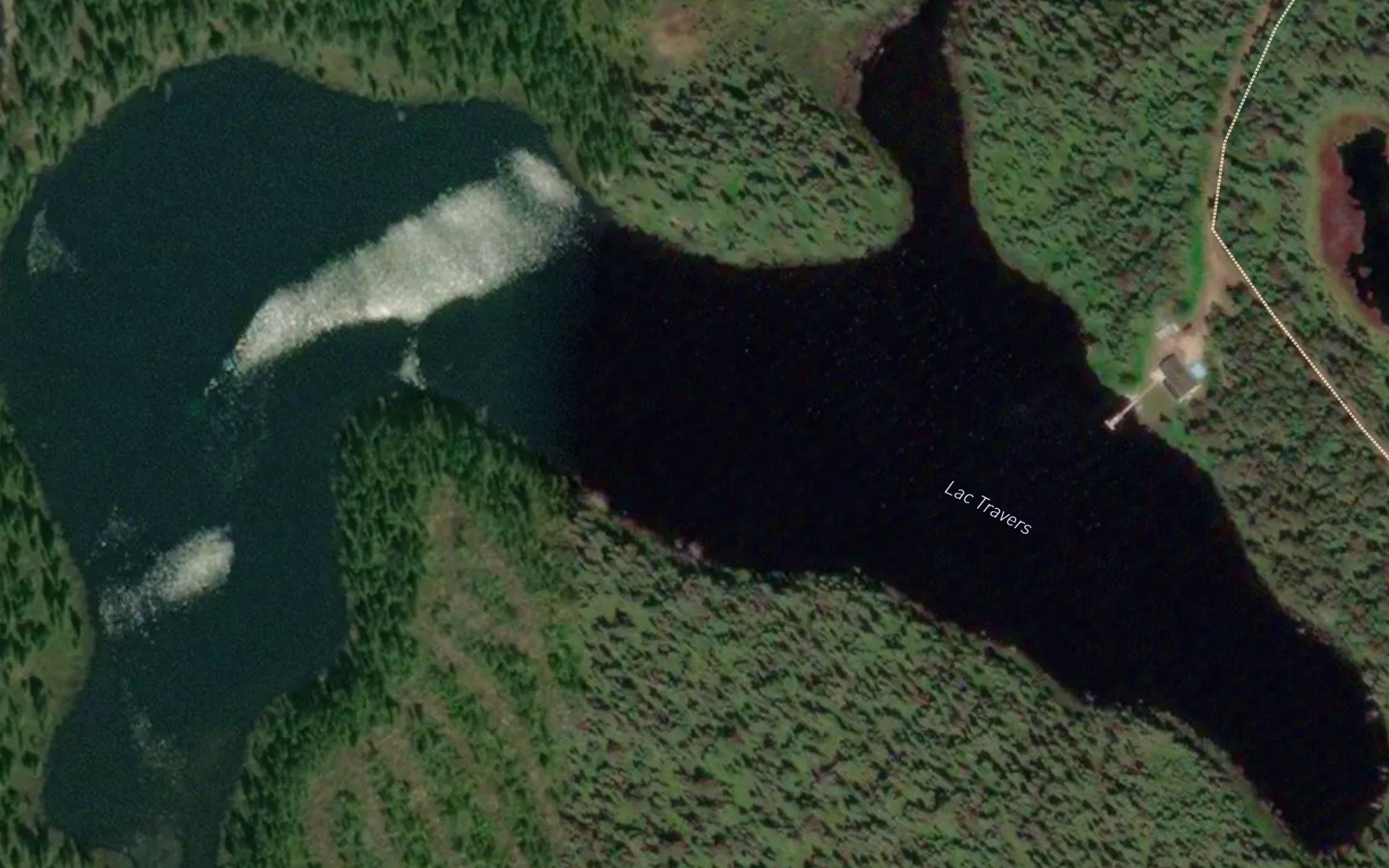 Lac Travers