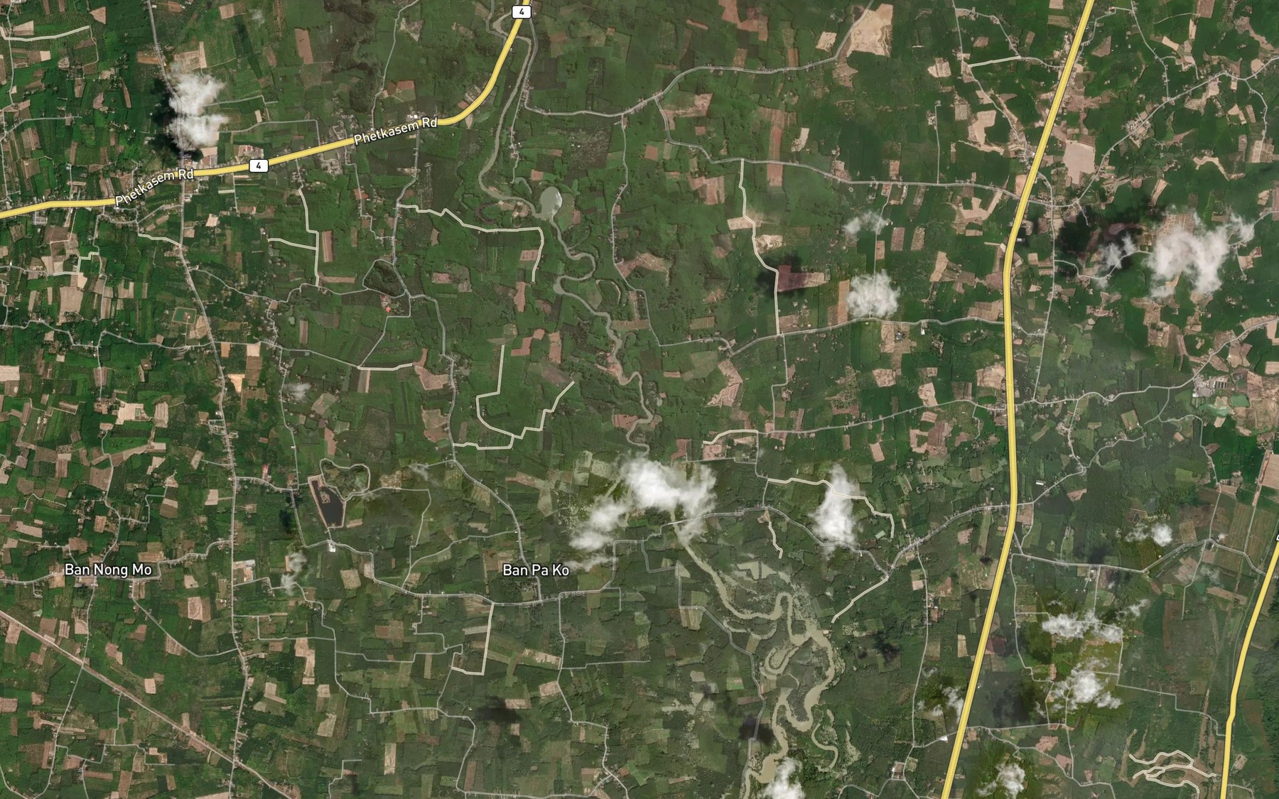 Satellite map of the Khlong Khi Siat