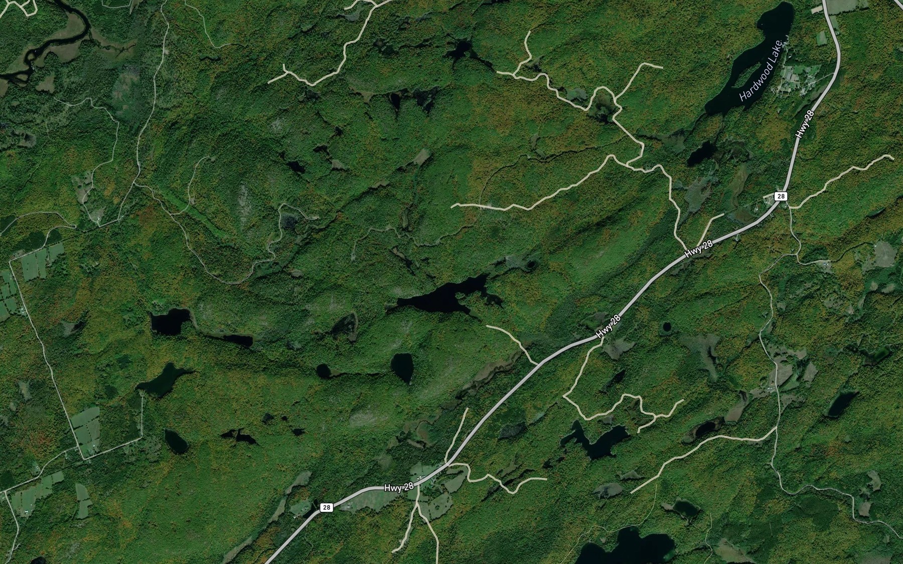 Satellite map of the Stringers Lake