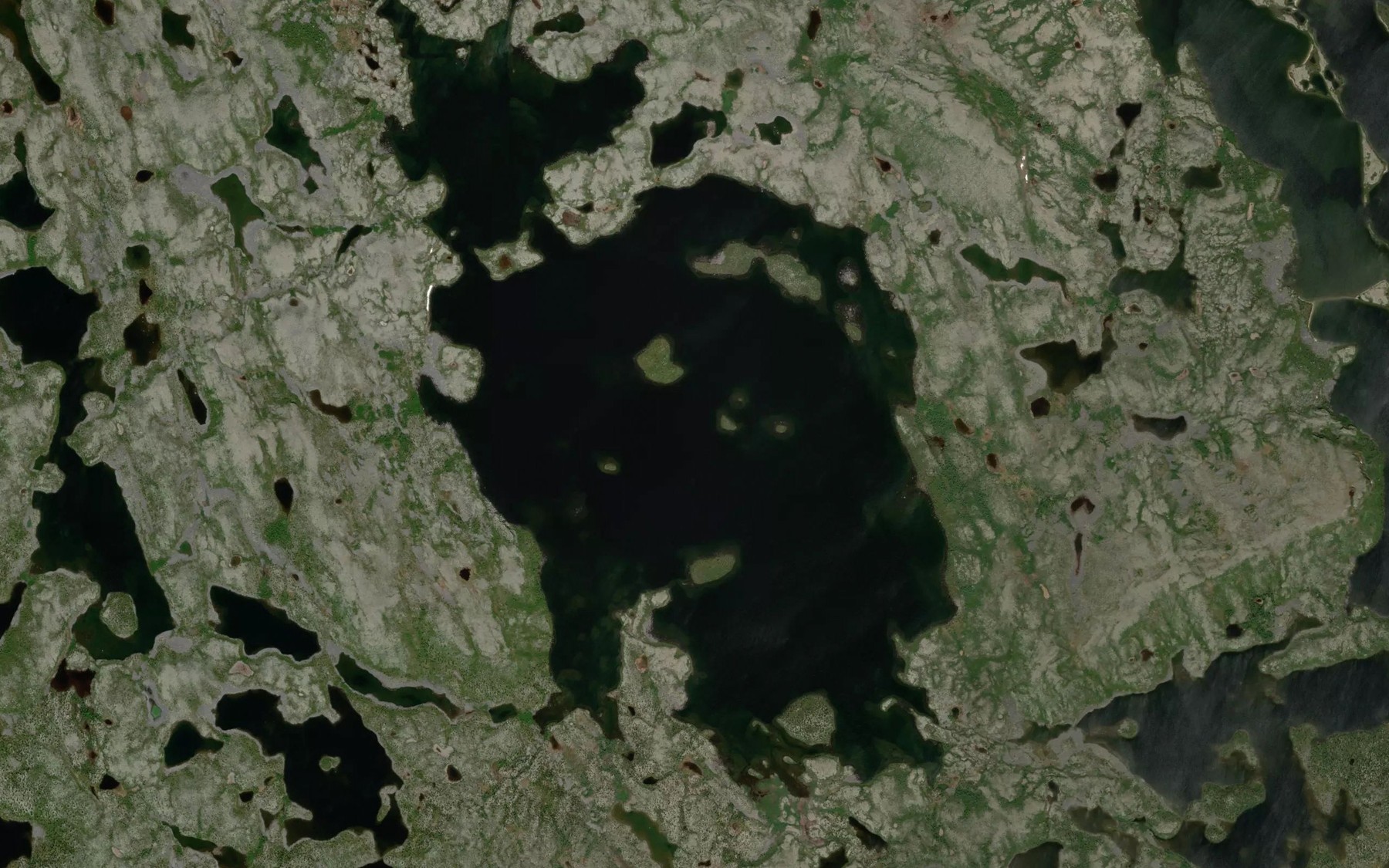 Satellite map of the Lac Qarlialuarutaq