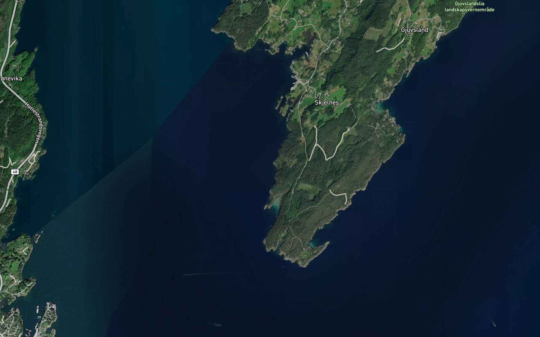 Satellite map of the Pumpevik