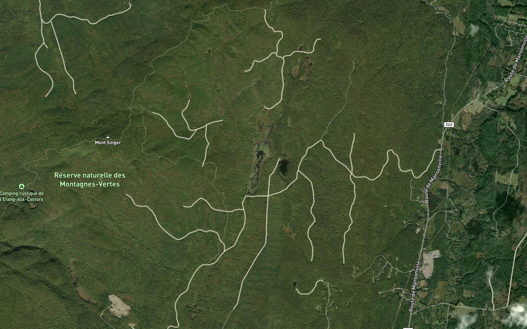 Satellite map of the Etang Fullerton