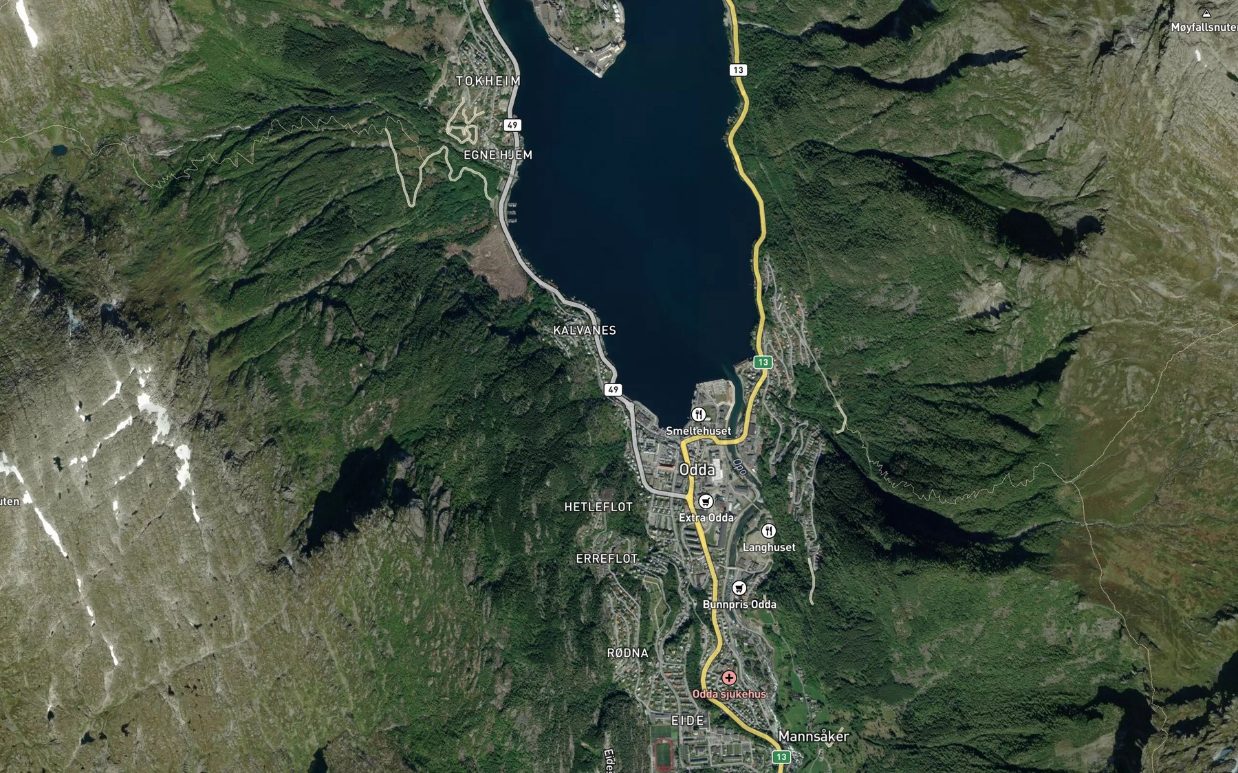 Satellite map of the Kleivavika