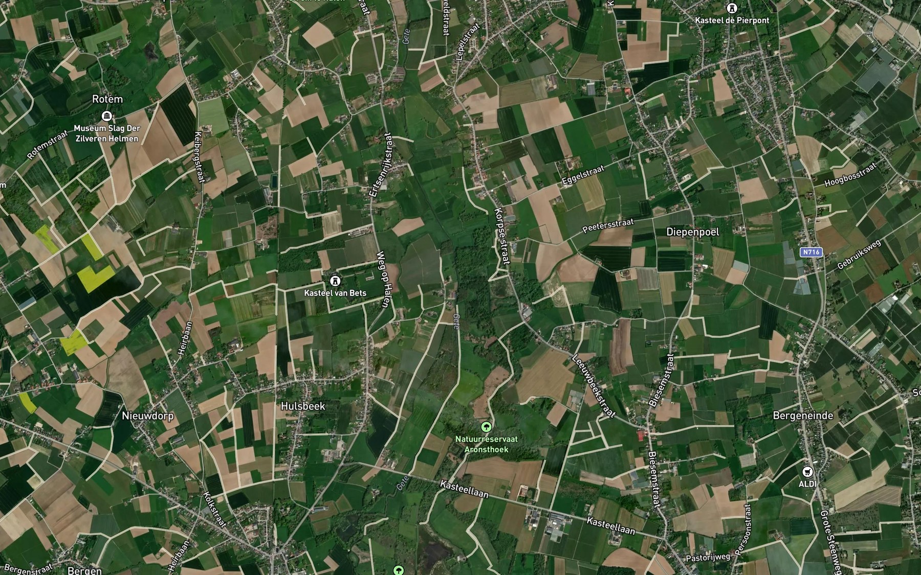 Satellite map of the Leeuwbeek
