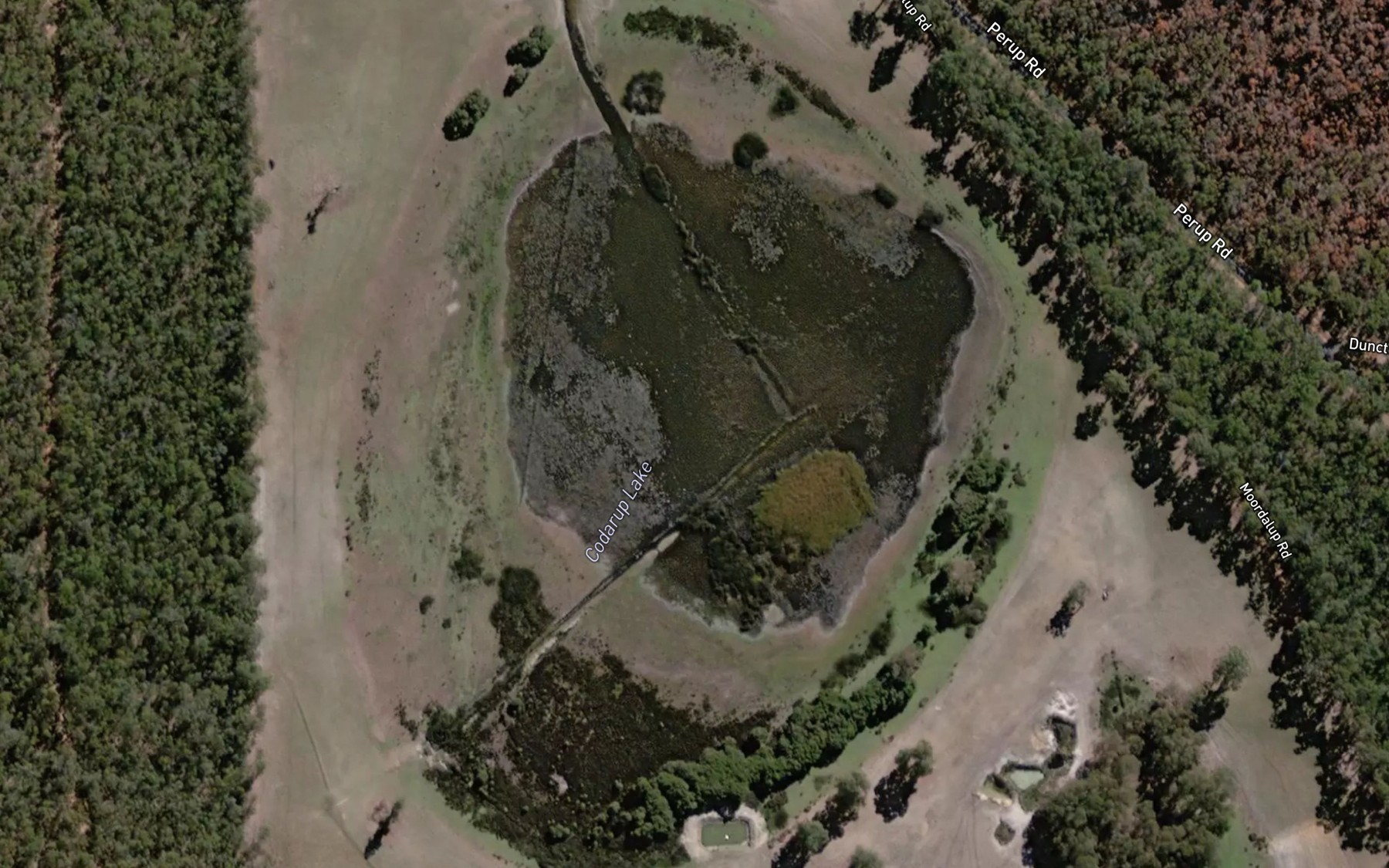 Satellite map of the Codarup Lake