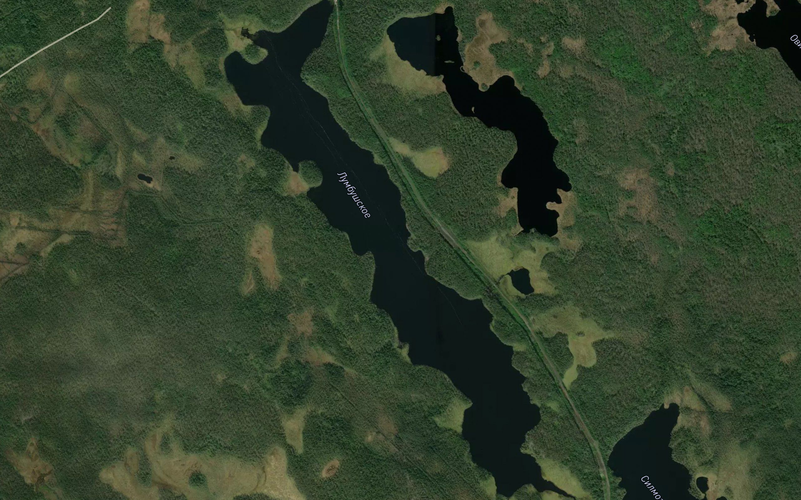 Ozero Lumbuzhskoye