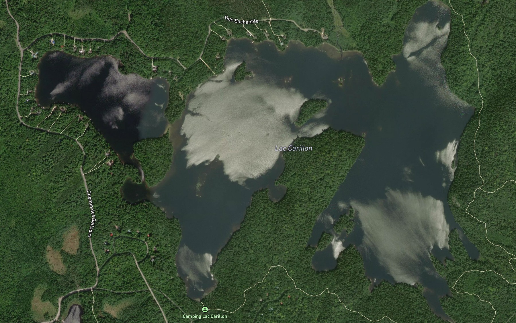 Satellite map of the Lac Carillon