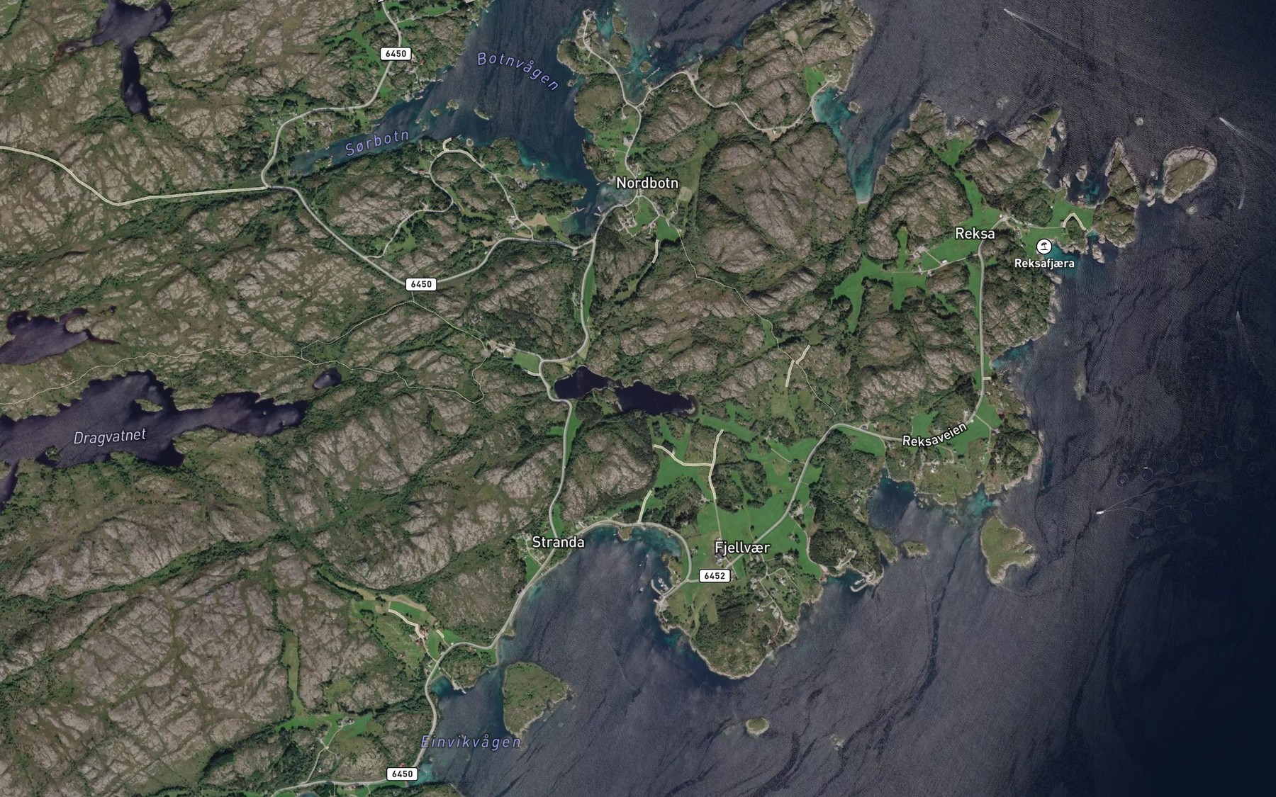 Satellite map of the Fjellvaervatnet