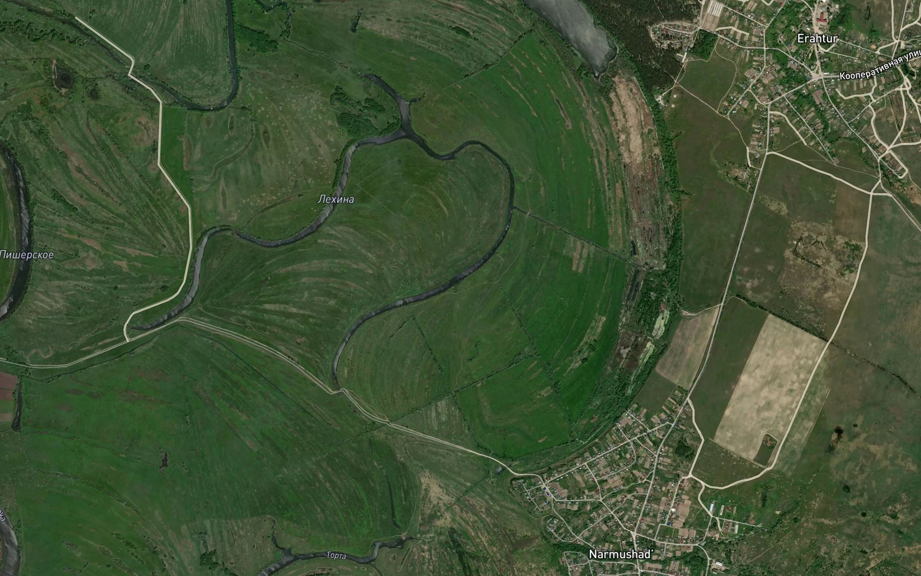 Satellite map of the Ozero Lekhina