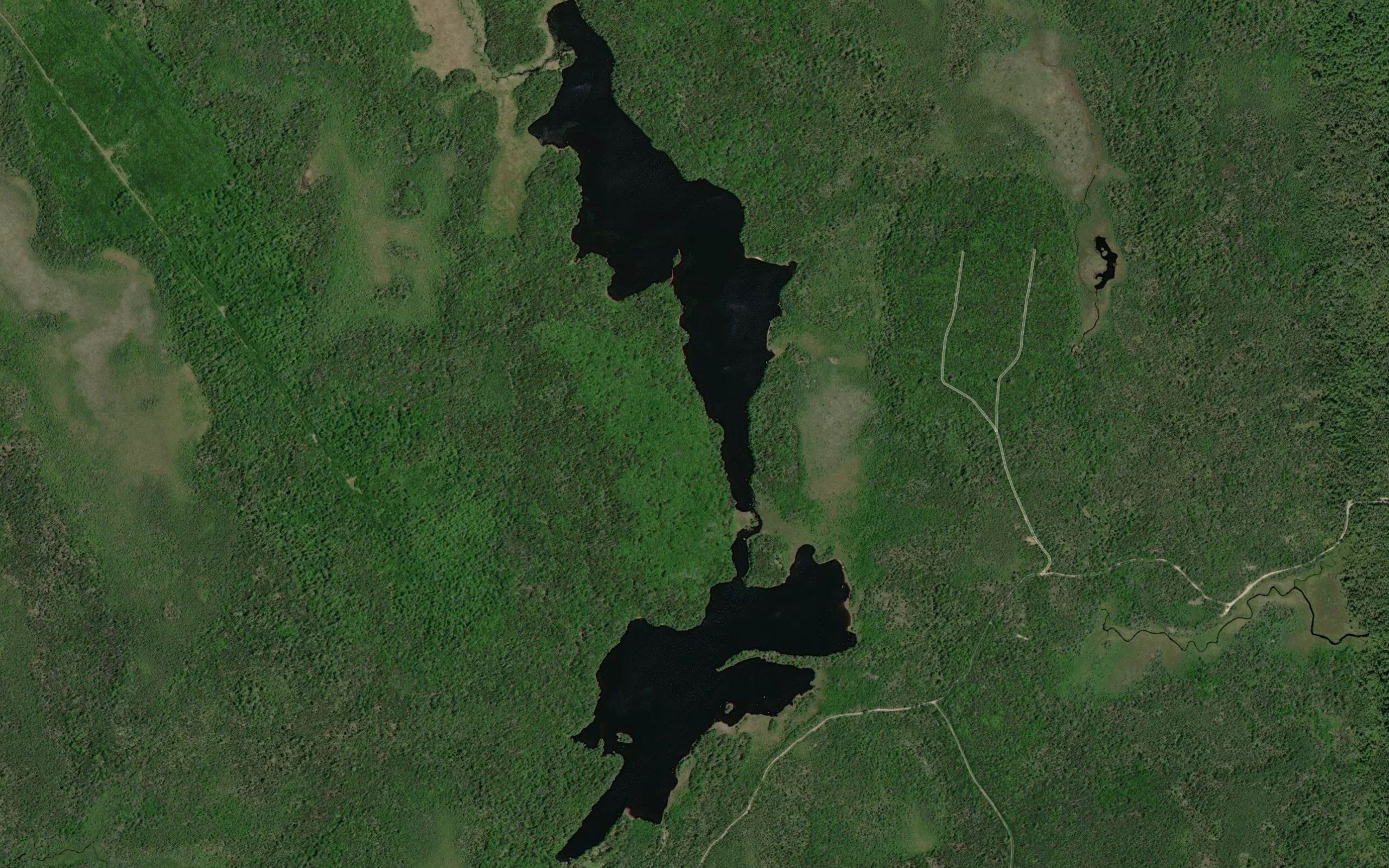 Middle Carrying Road Lake