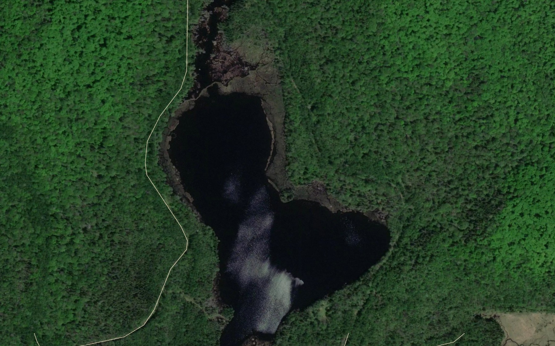 Satellite map of the Deuxieme lac Busby