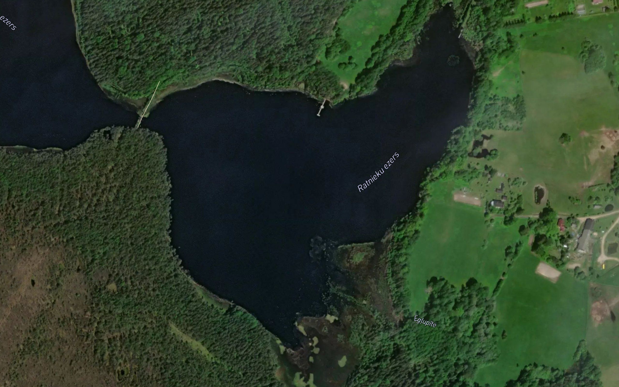 Ratnieku Ezers