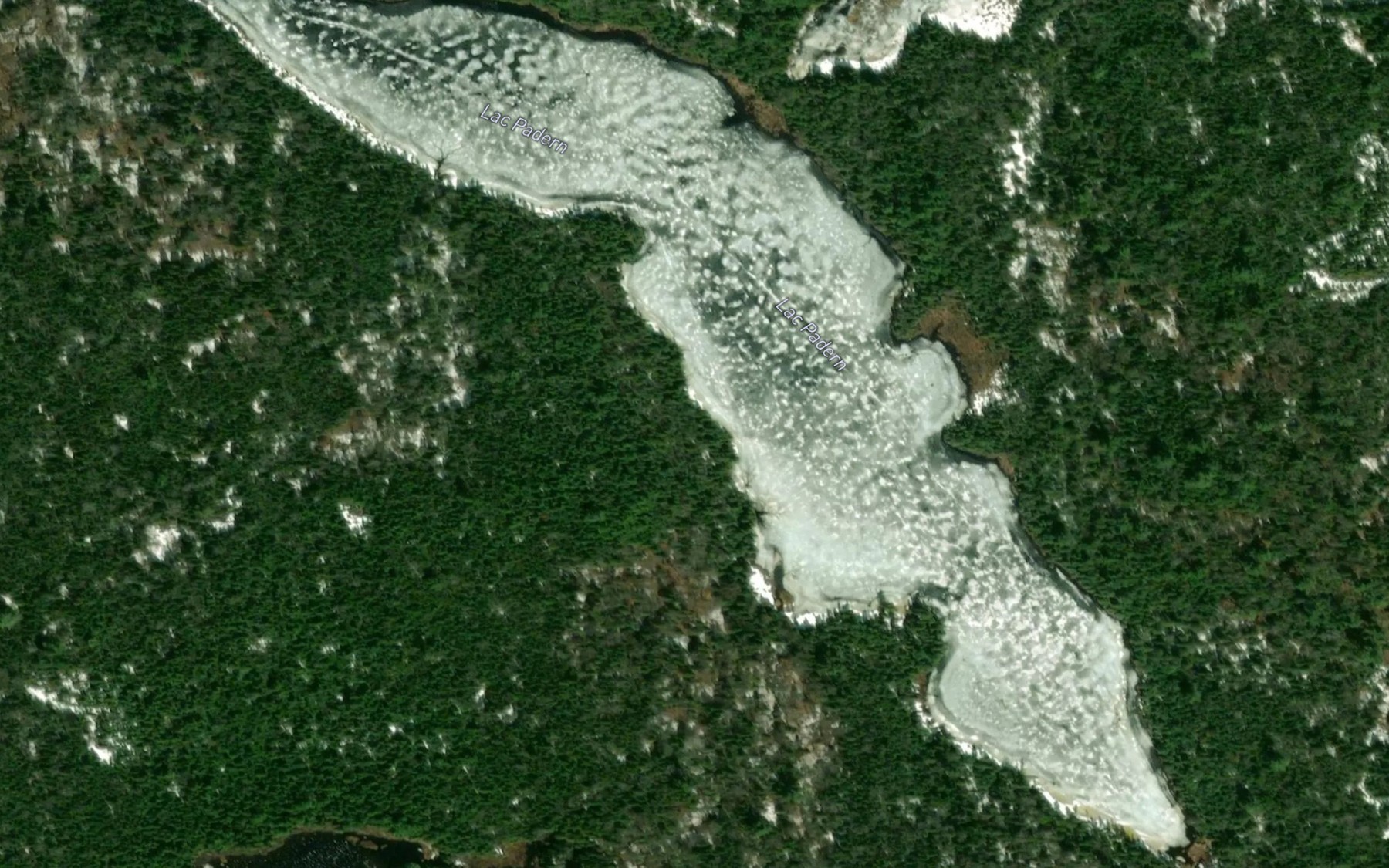 Satellite map of the Lac Padern