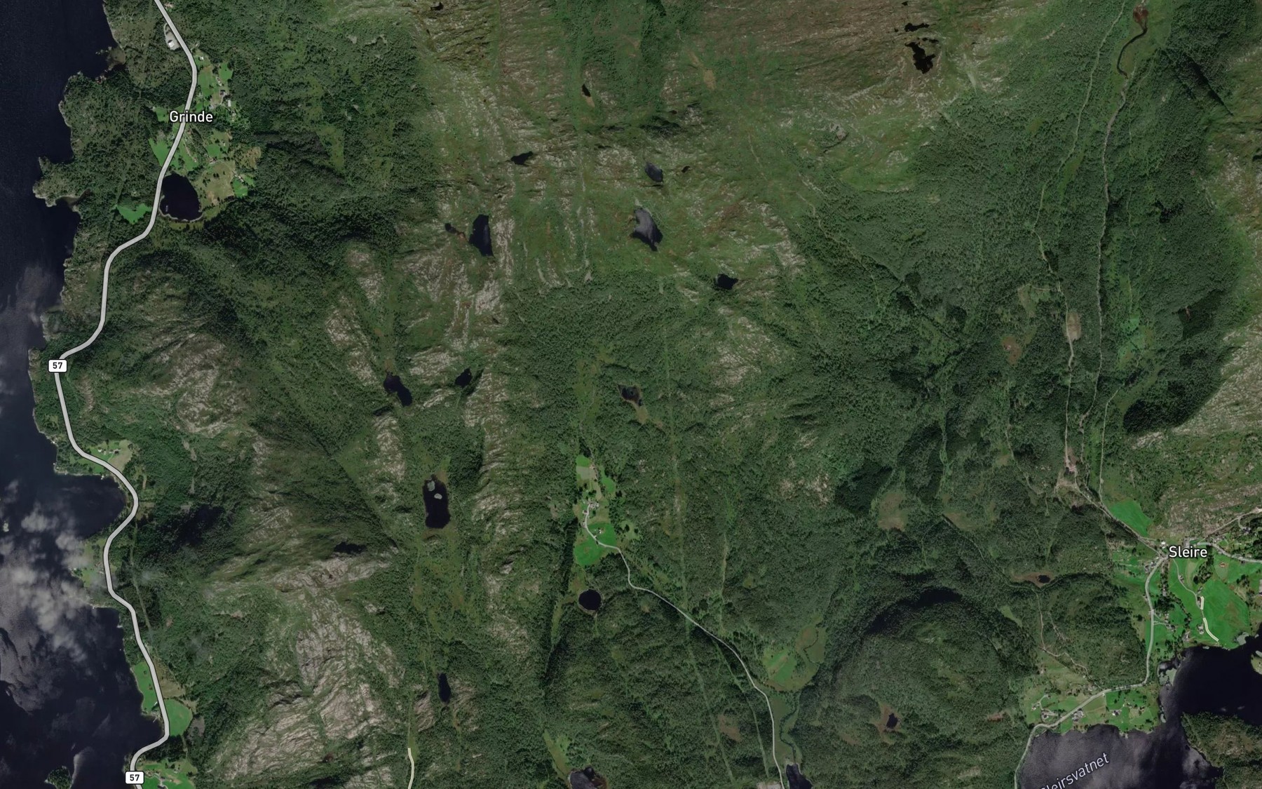 Satellite map of the Haugetjorna