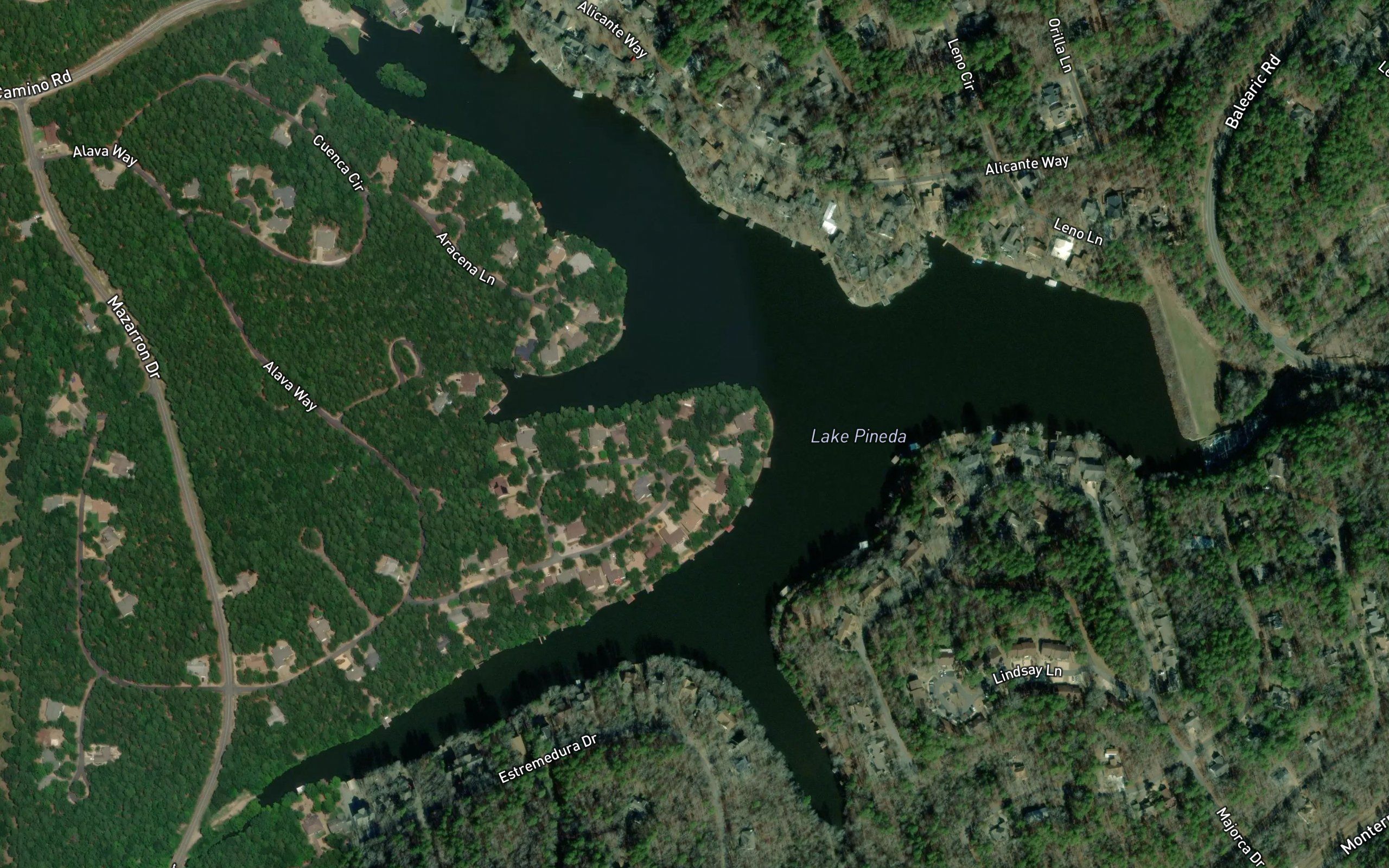 Lake Pineda