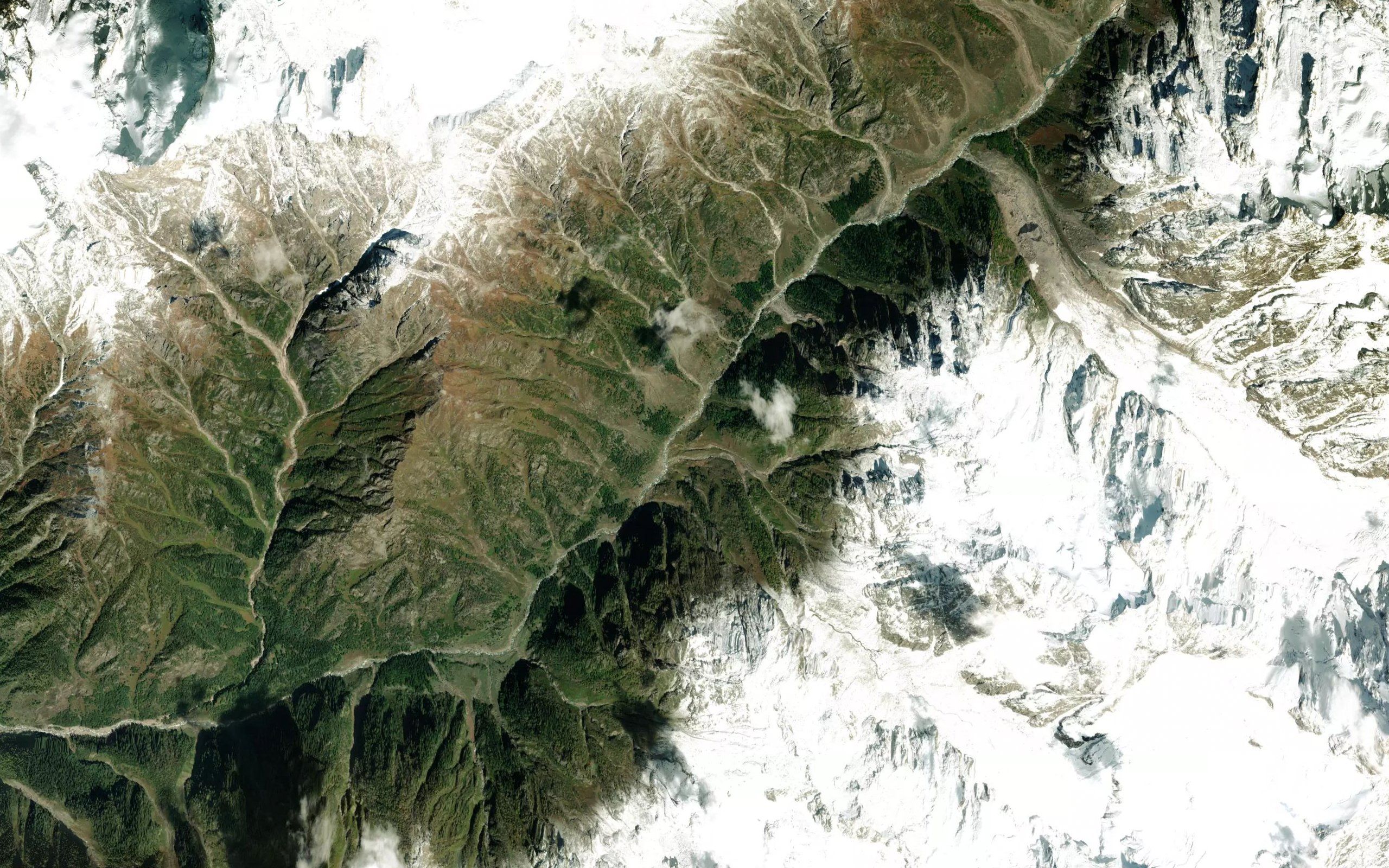 Yachkhur Nadi