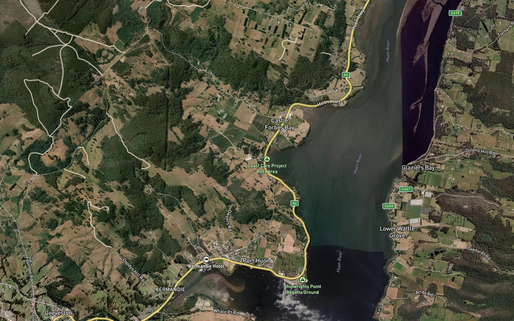 Satellite map of the Riseley Bay