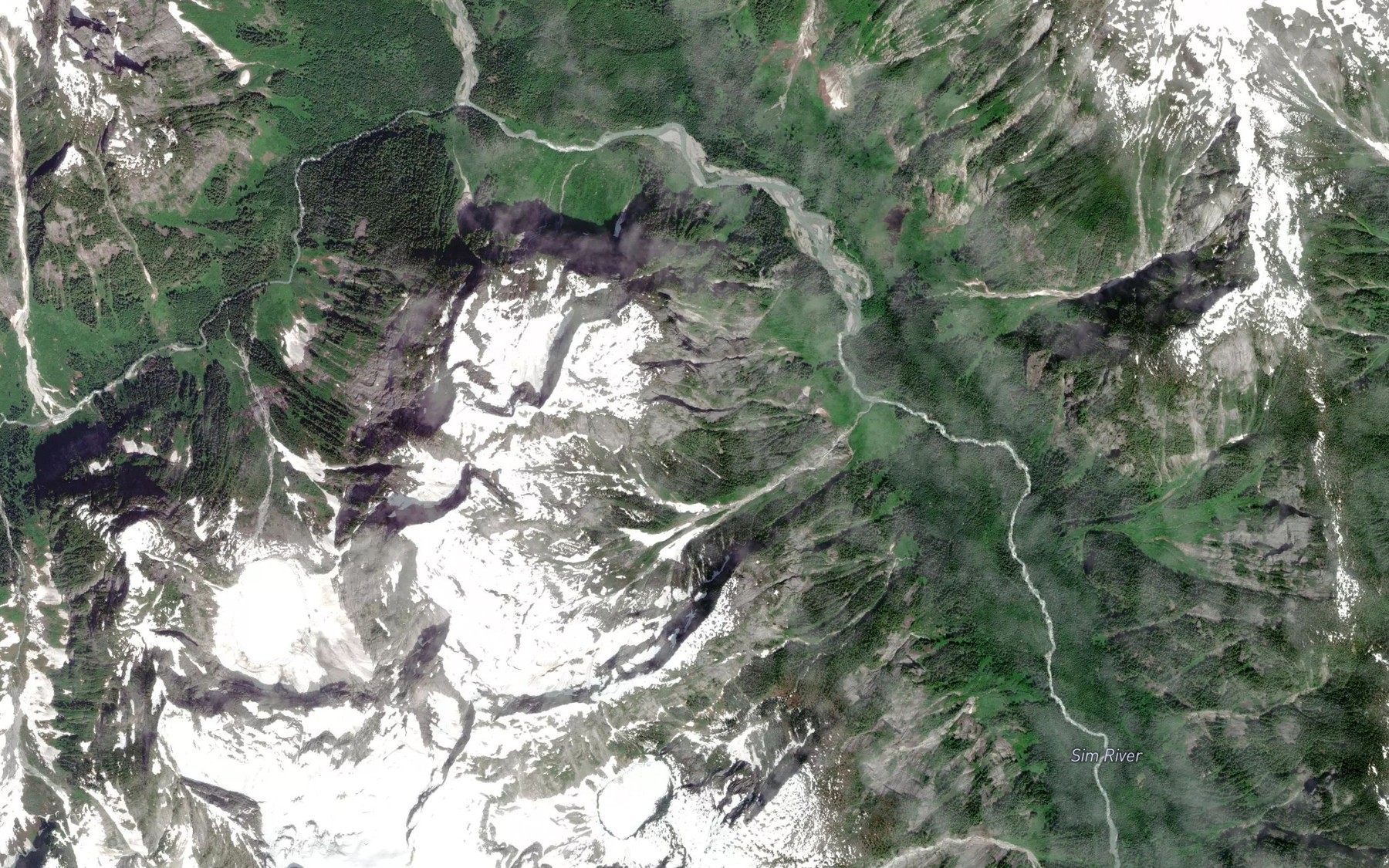 Satellite map of the Klinaklini River