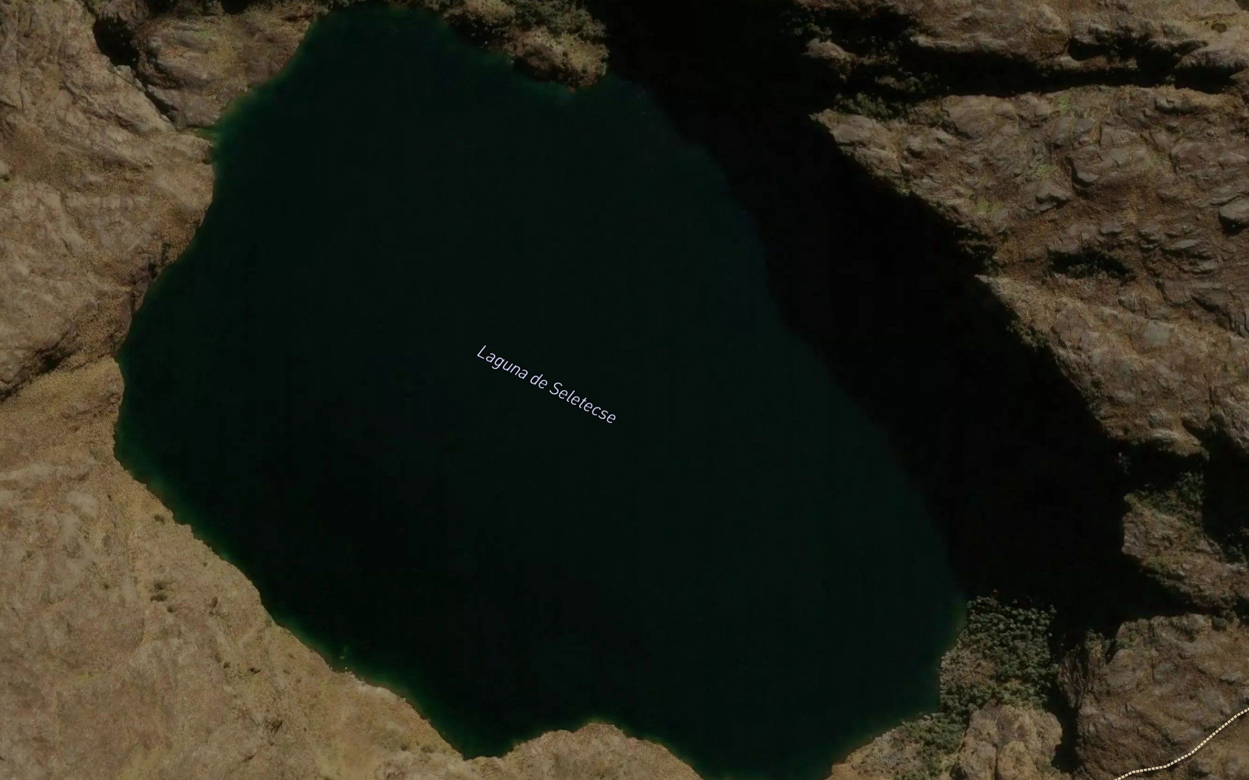 Laguna Lalacay