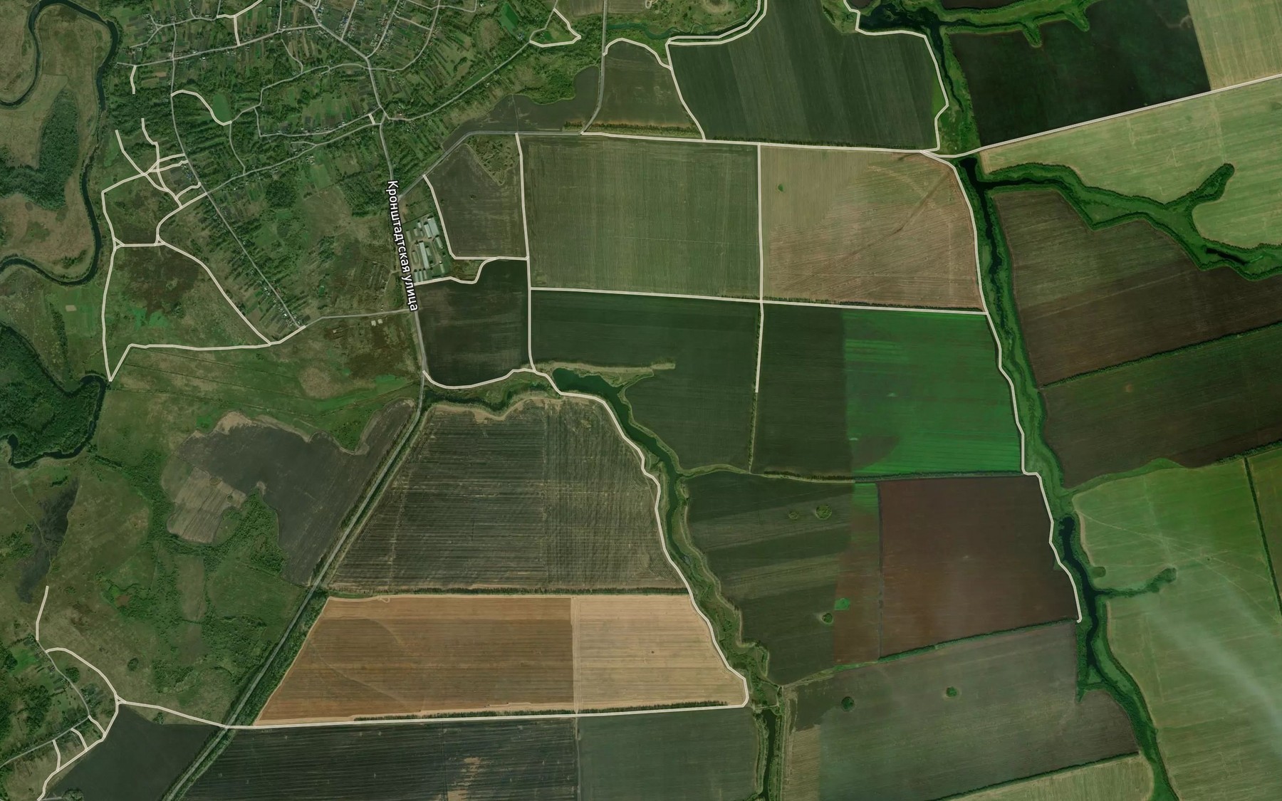 Satellite map of the Ovrag Smotrok