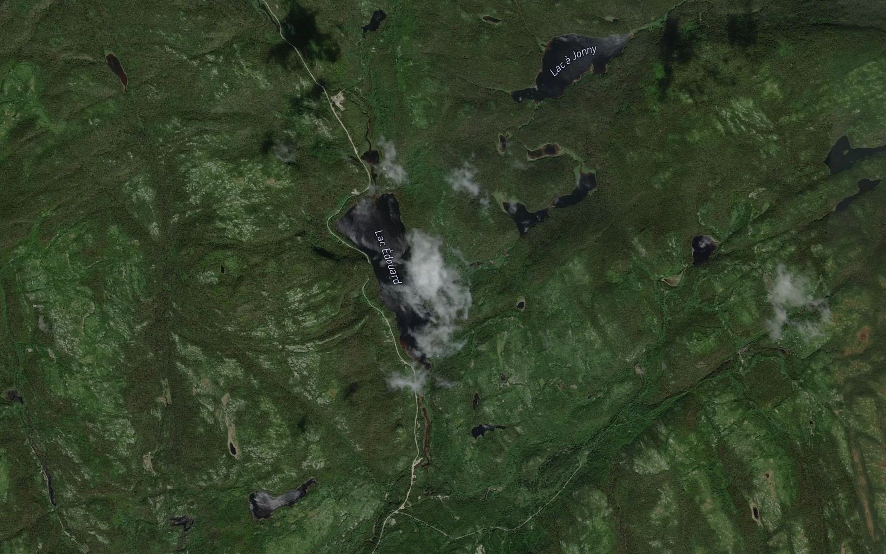 Satellite map of the Lac Voisin