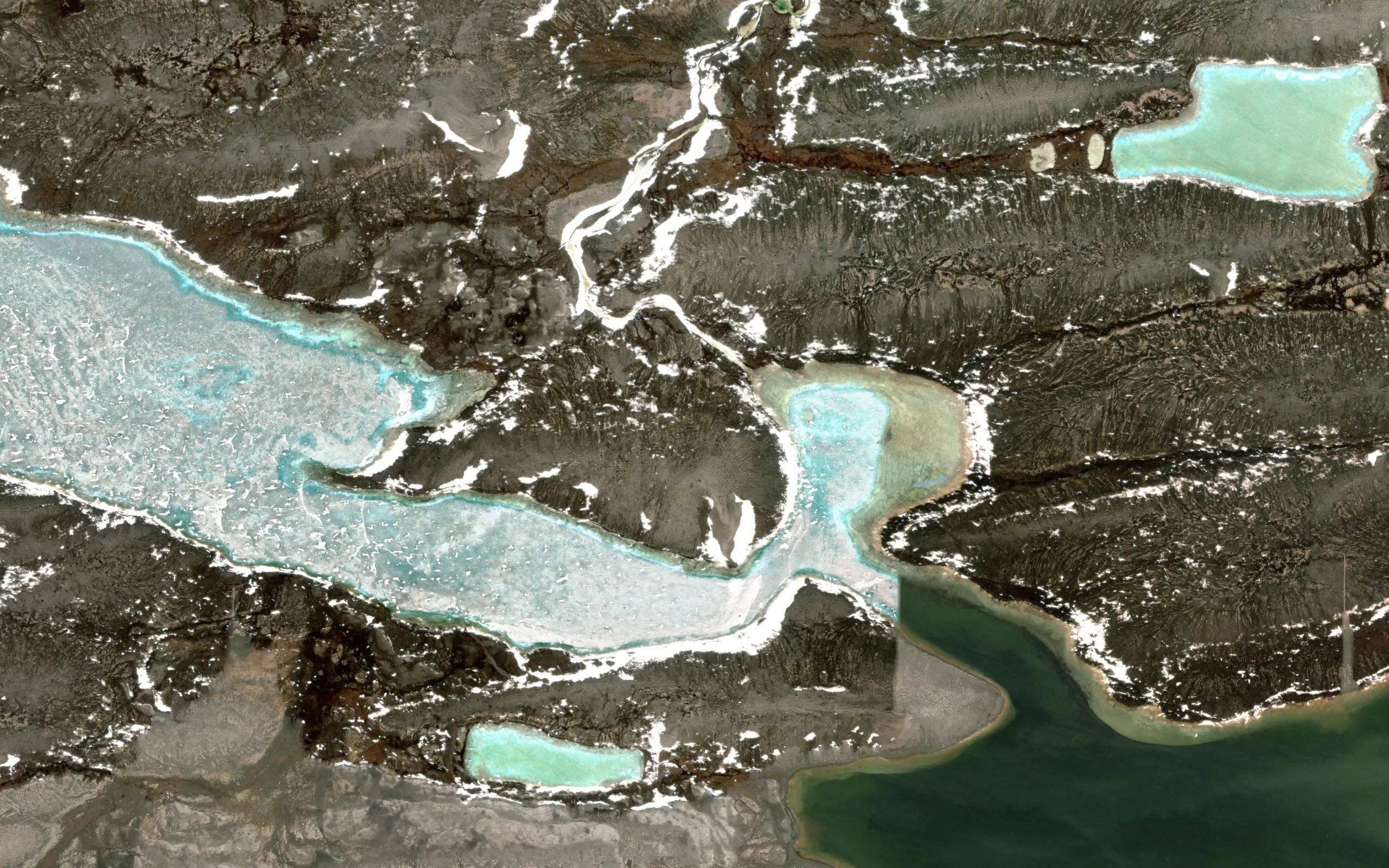 Niqitorvik Lake