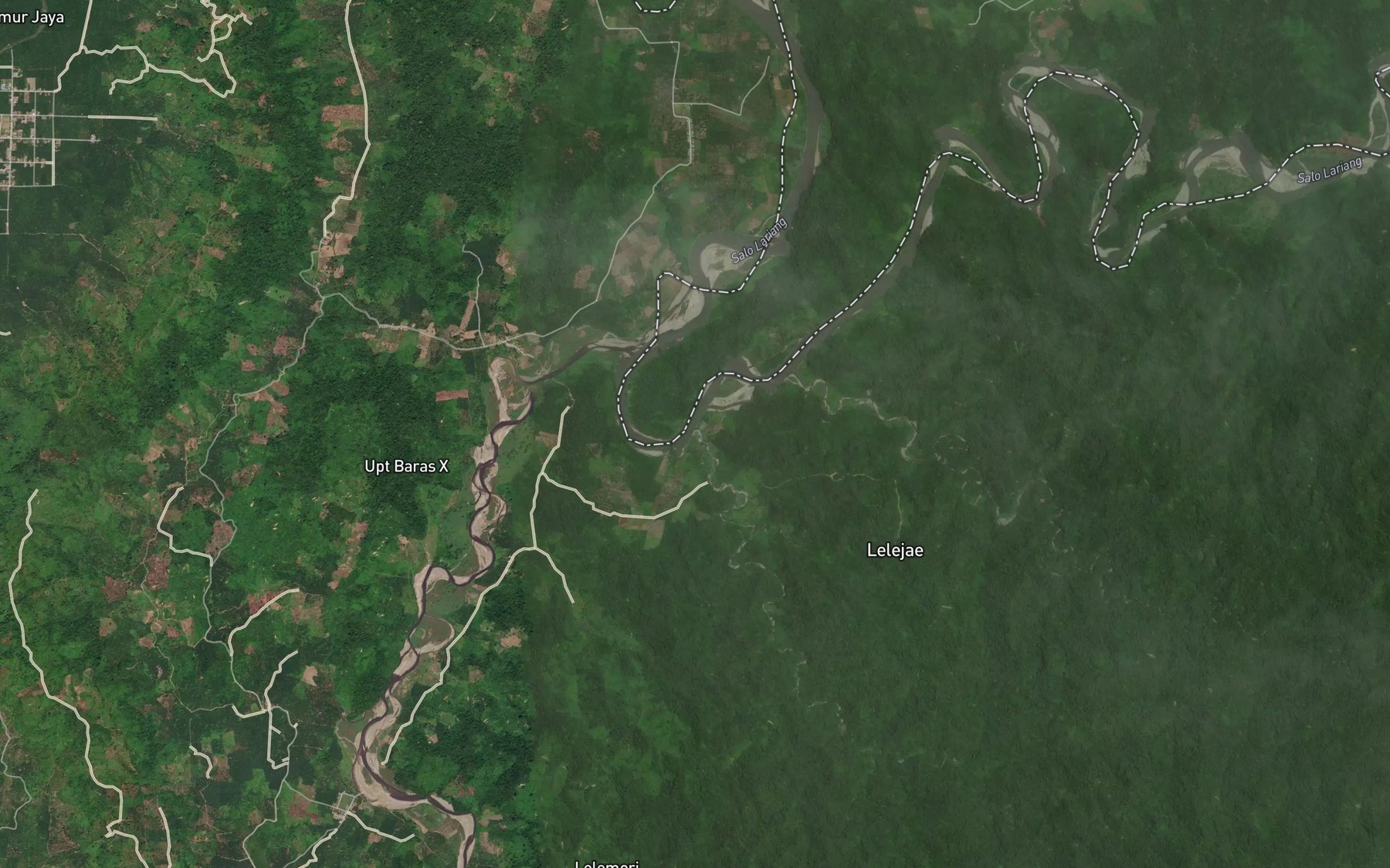Satellite map of the Salu Maakecil