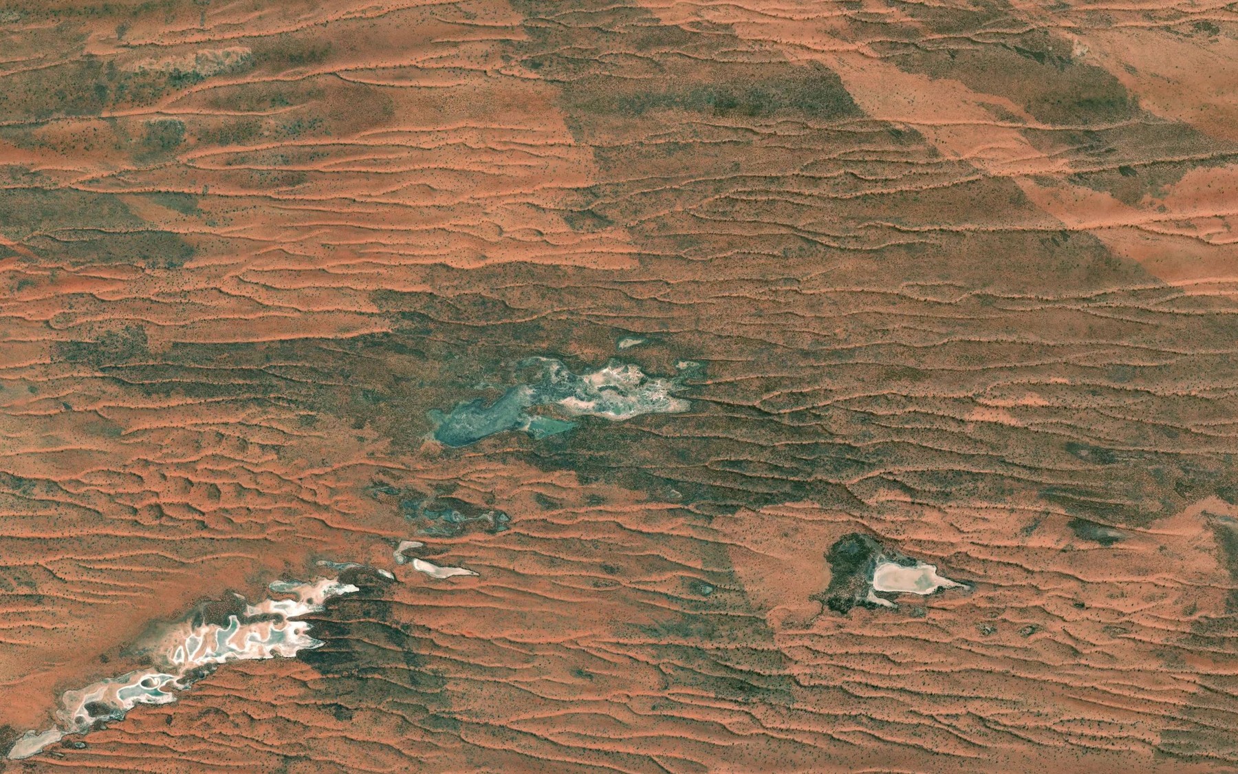 Satellite map of the Gwenneth Lakes