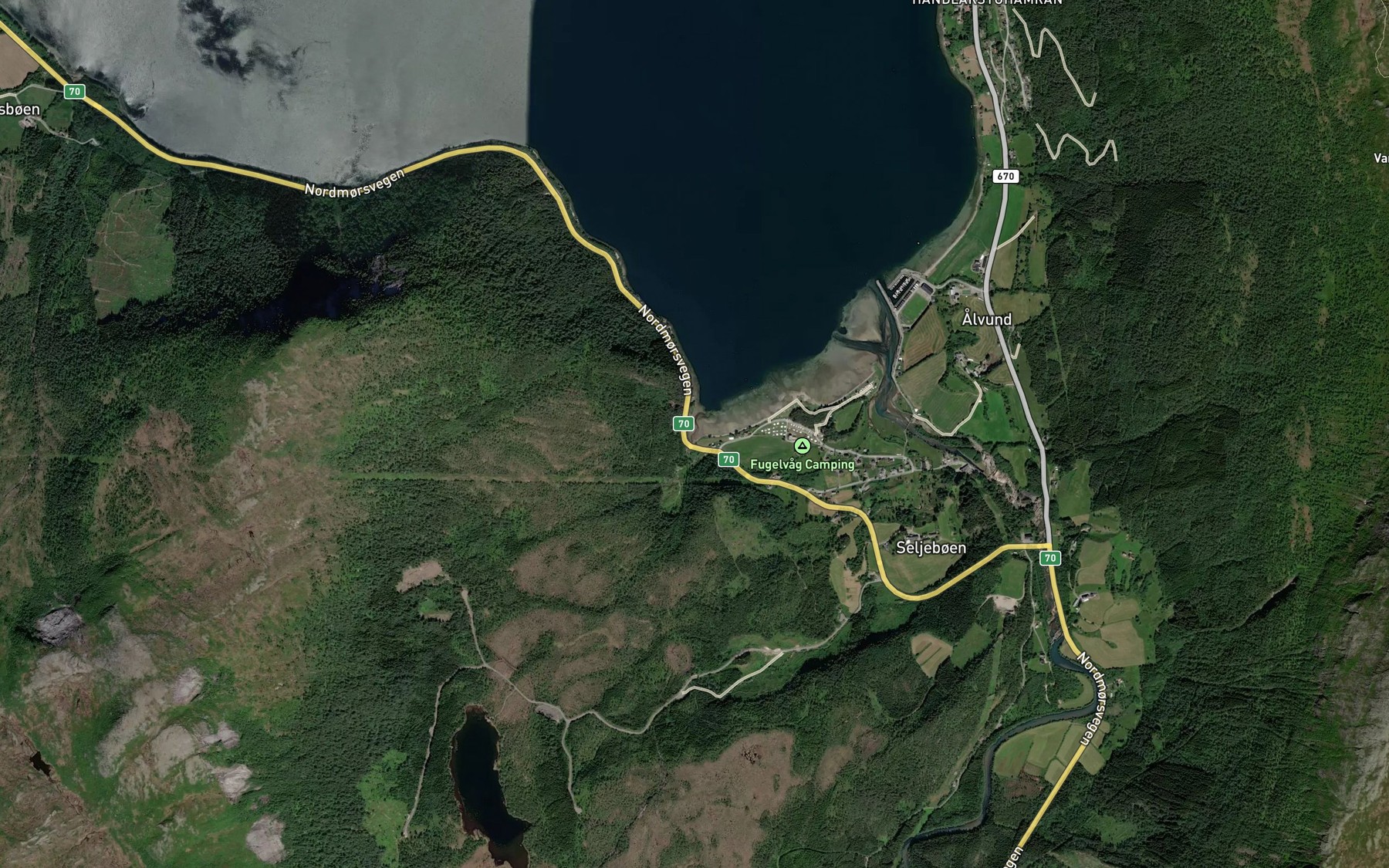Satellite map of the Vagaholet