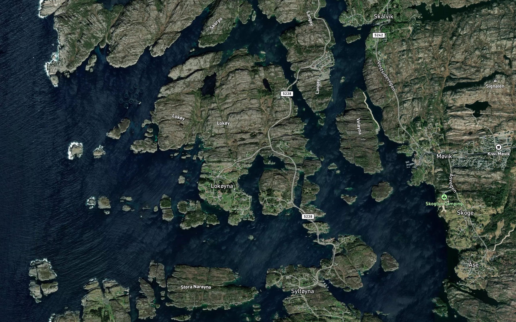 Satellite map of the Lokoyvagen