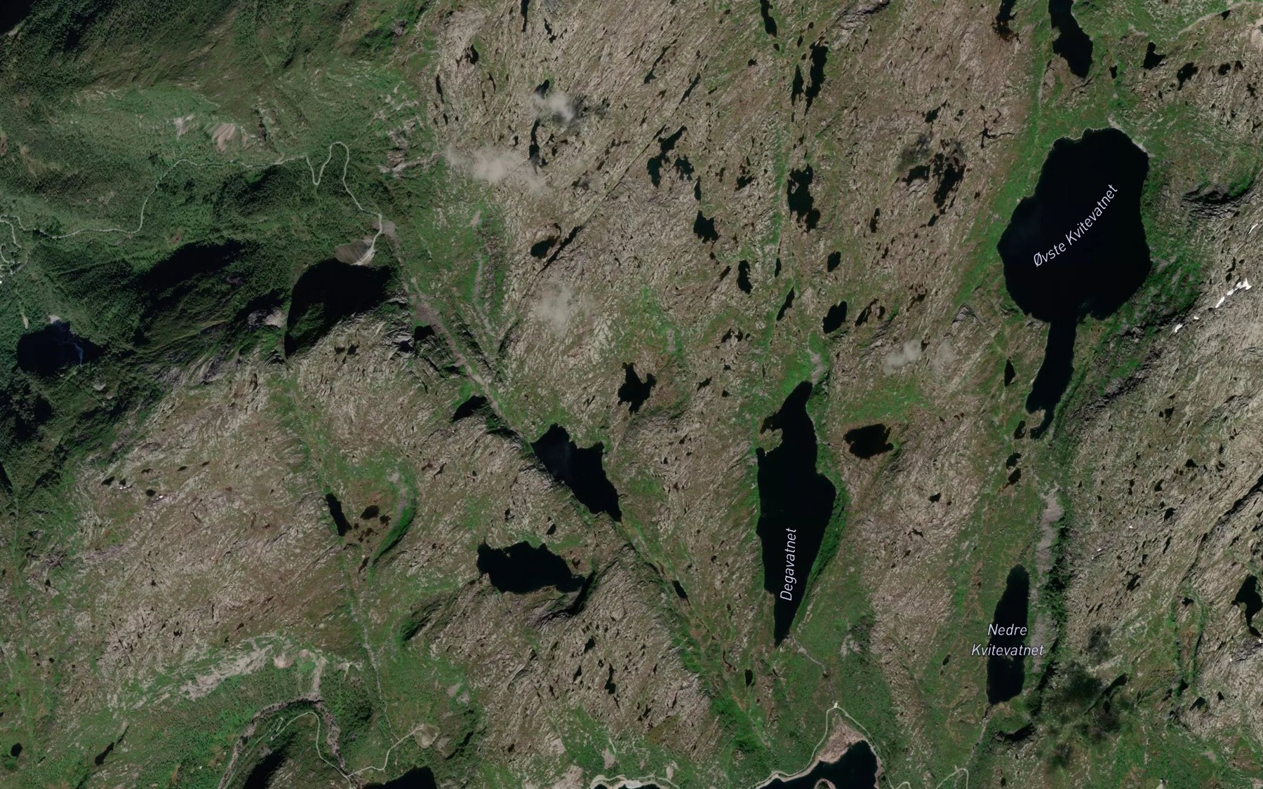 Satellite map of the Rundebotnsvatnet