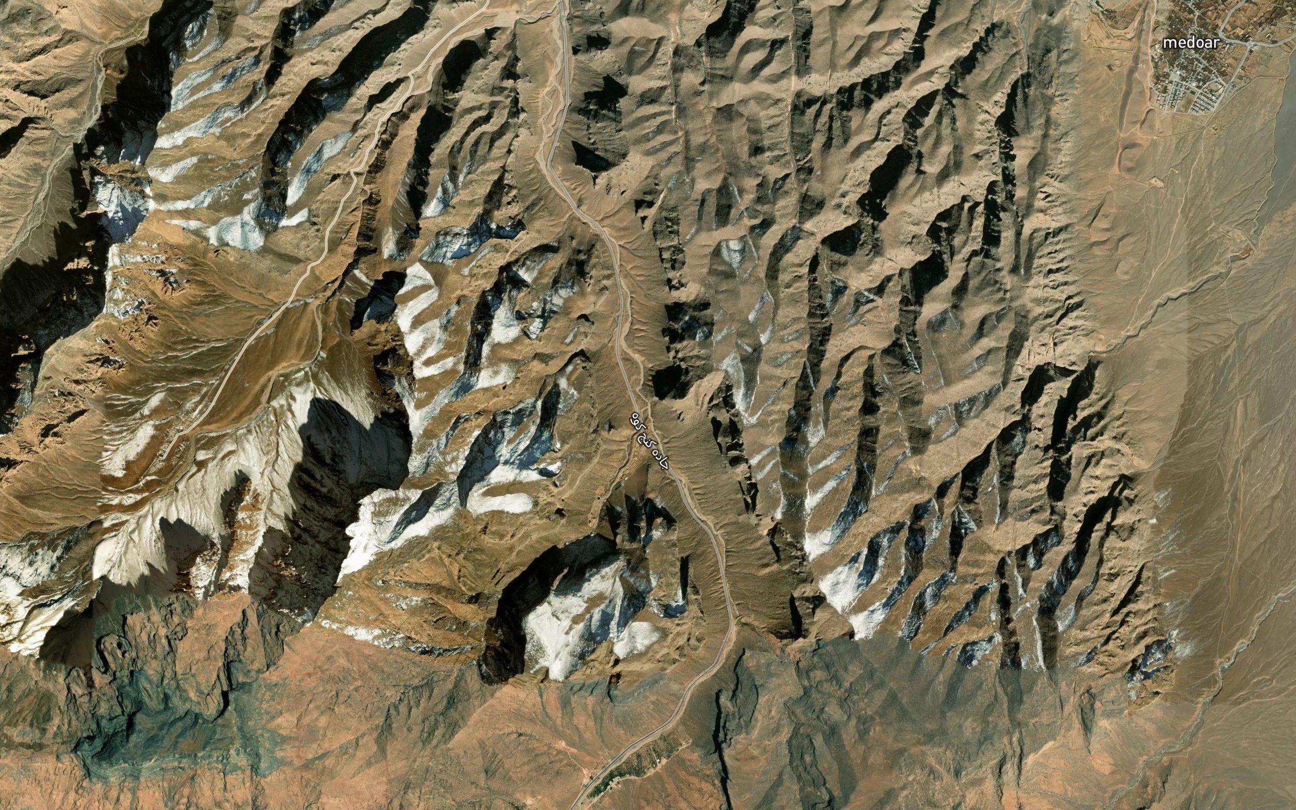 Rudkhaneh-ye Tang