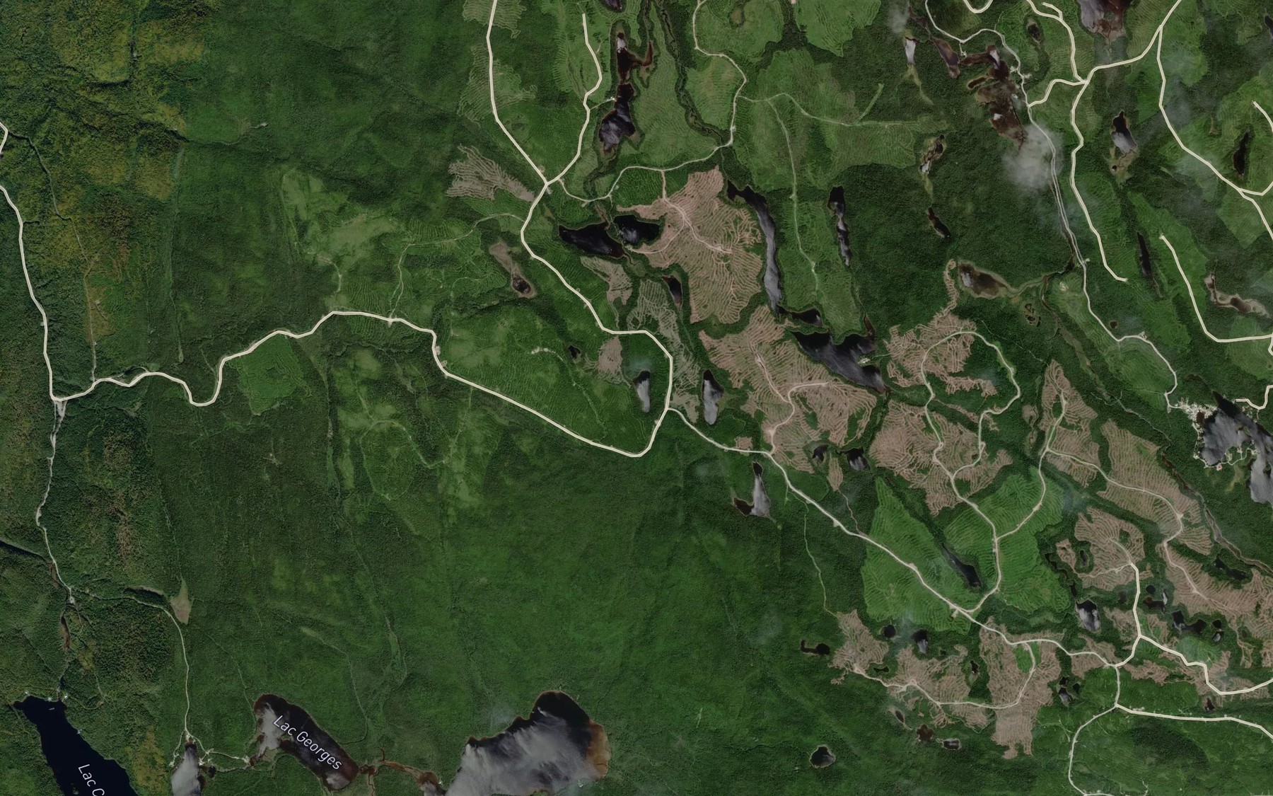 Satellite map of the Lac Vesperal