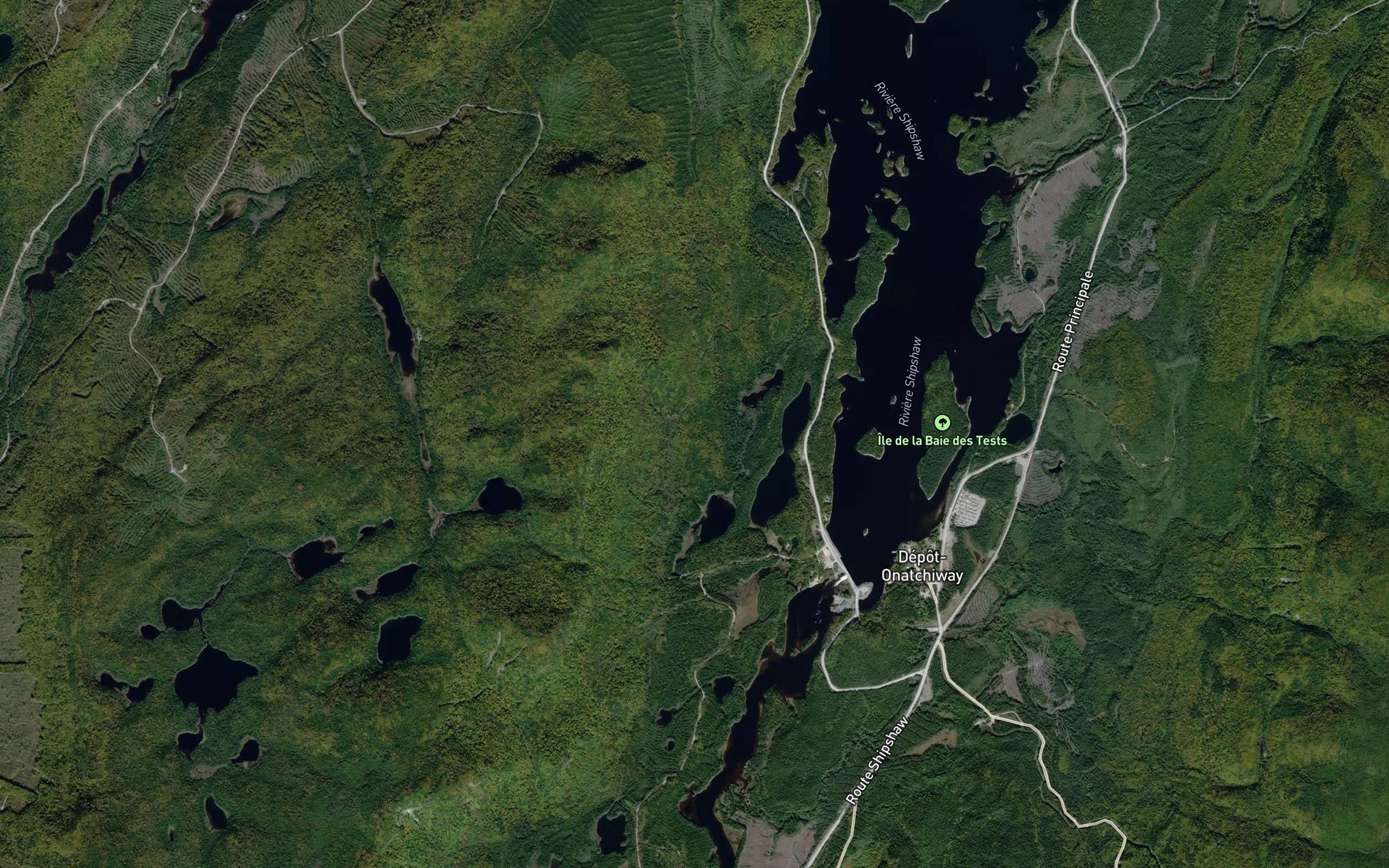 Satellite map of the Lacs du Pere-Maltais