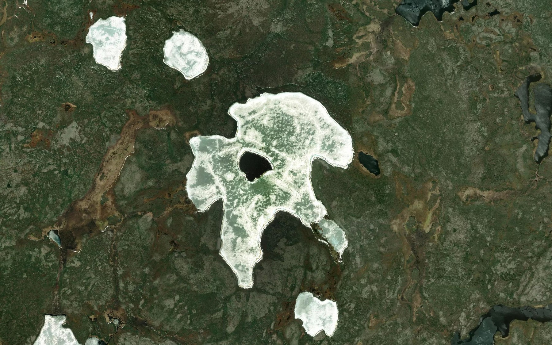 Satellite map of the Glassco Lake