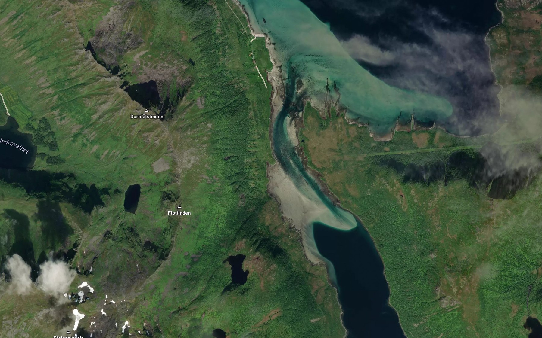 Satellite map of the Fagerhaugbukta