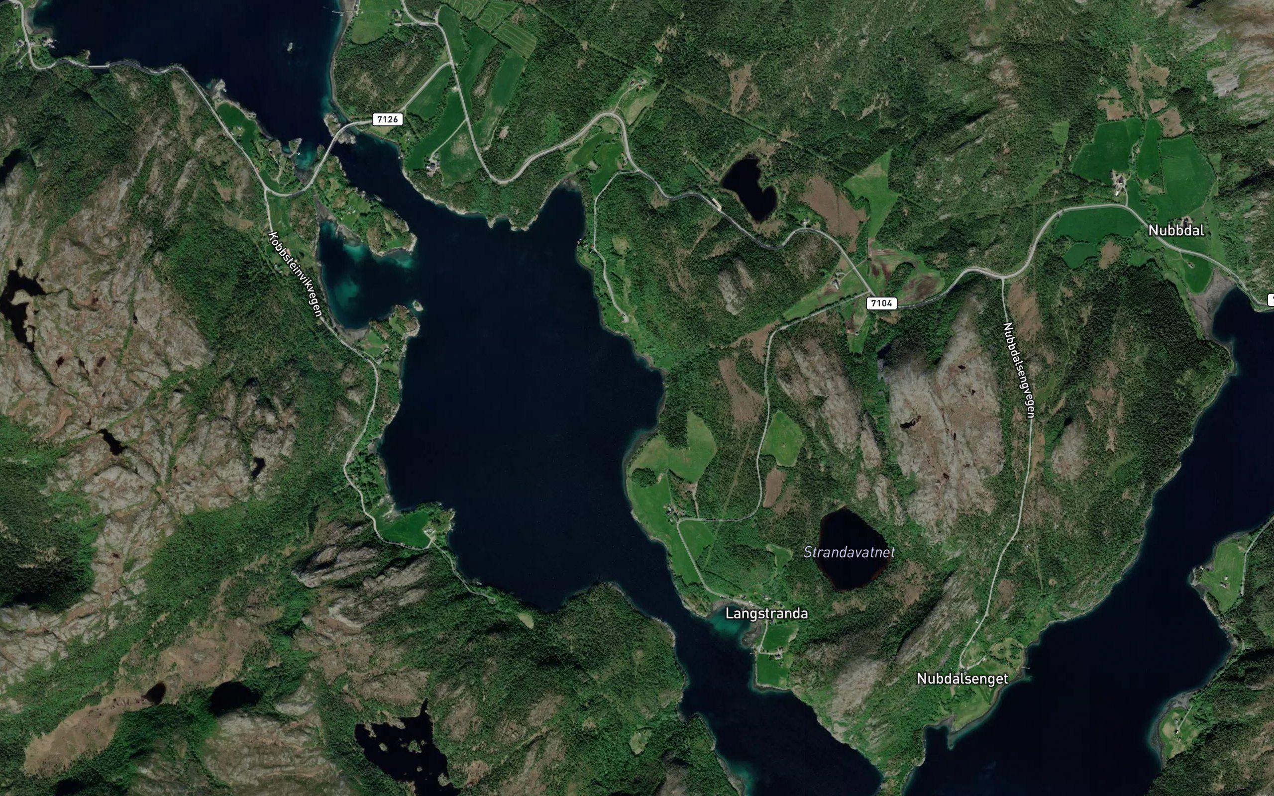 Smaengdalsbukta