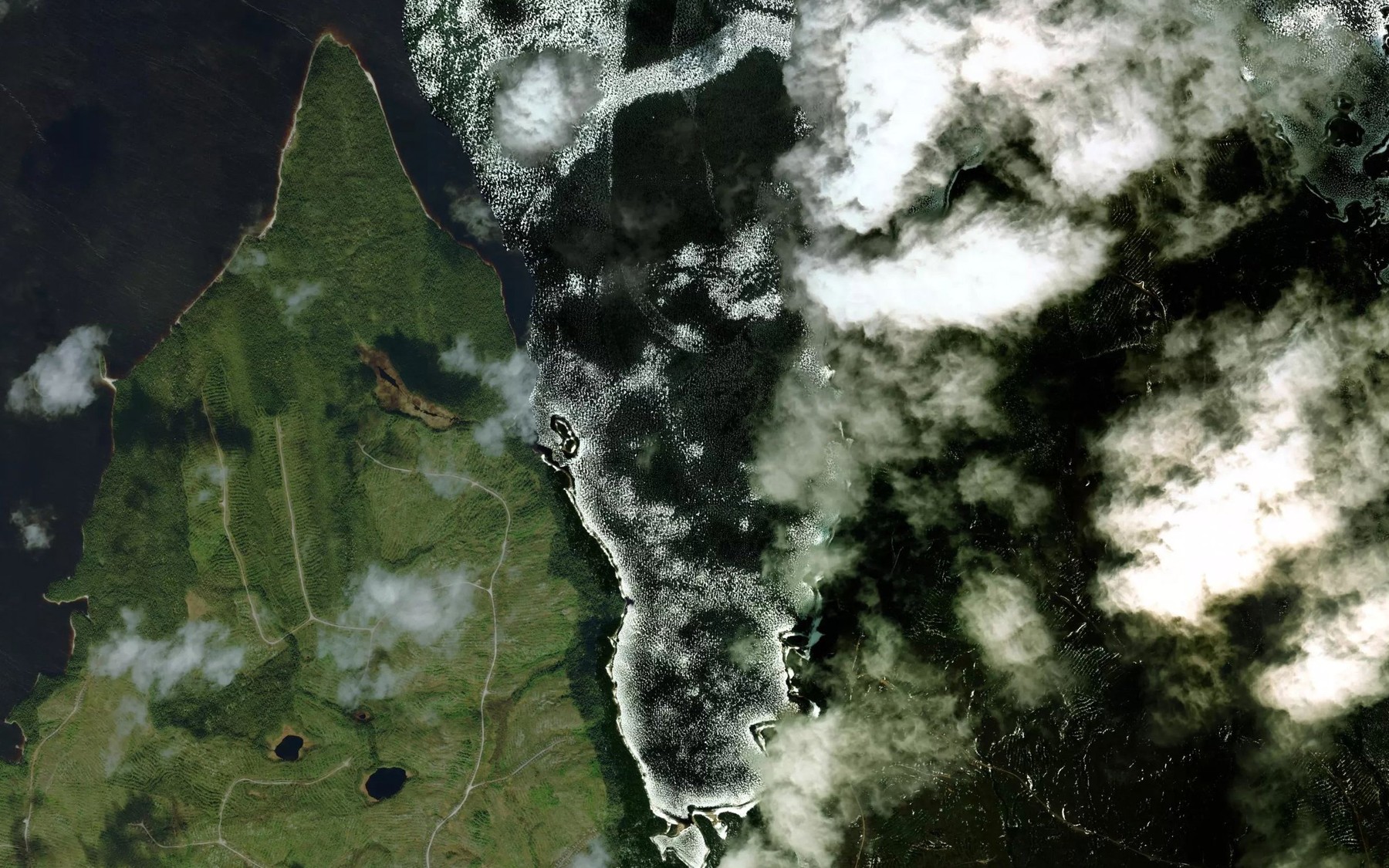 Satellite map of the Baie du Mica