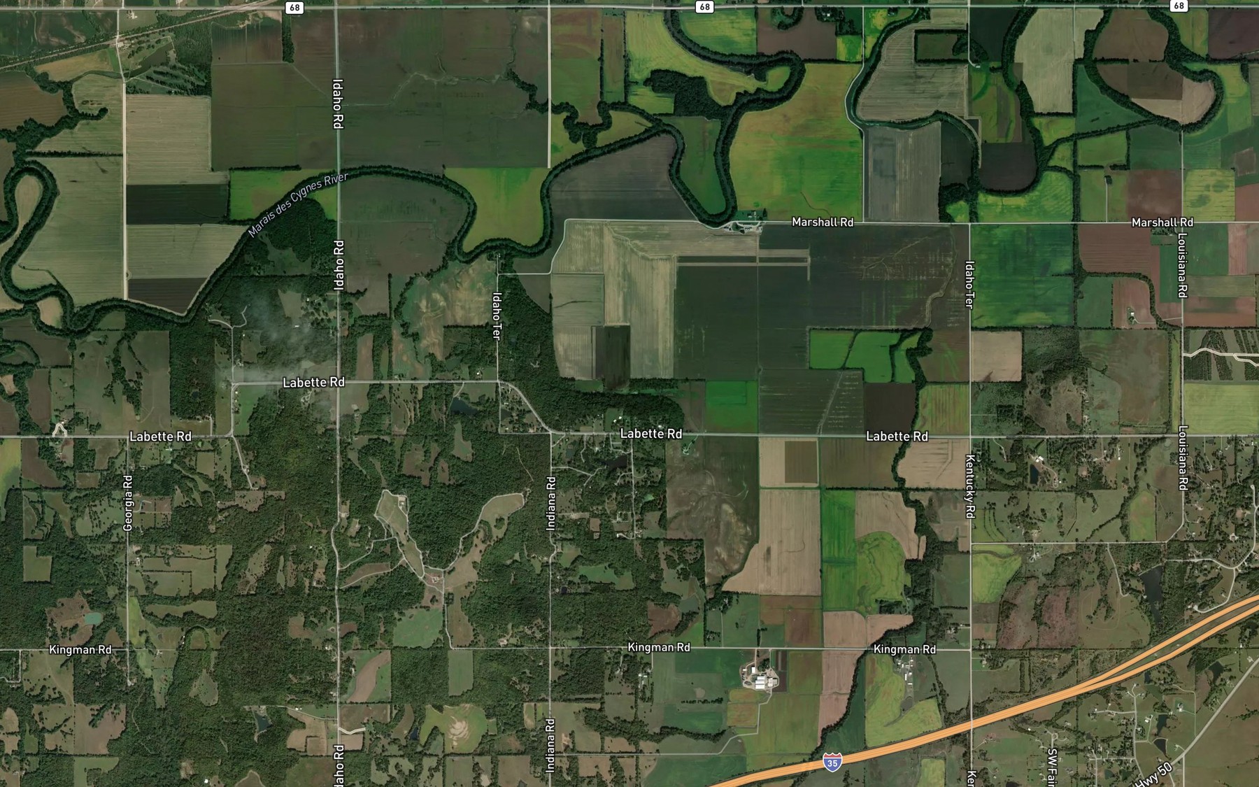 Satellite map of the Capps Lake