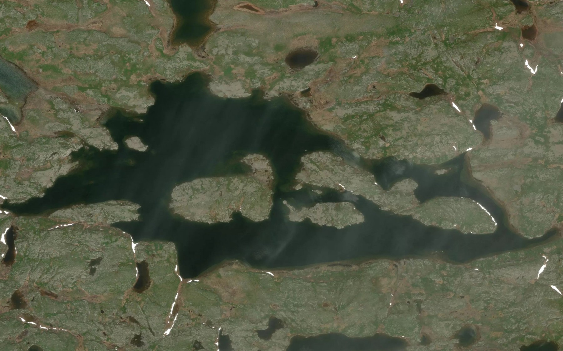 Satellite map of the Lac Iqaluujarvik
