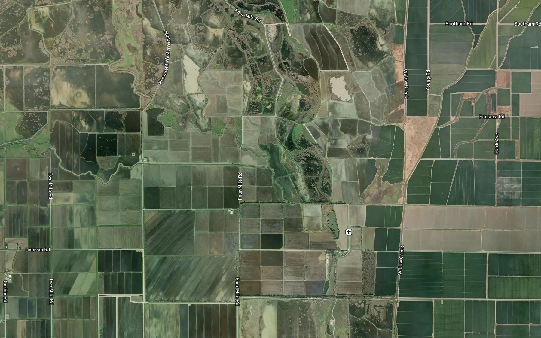 Satellite map of the Hunters Creek